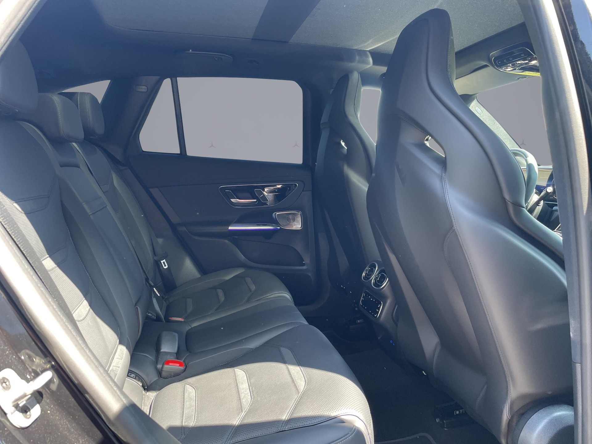 MERCEDES-BENZ GLC 63 AMG S E Performance Executive Edition-image-17