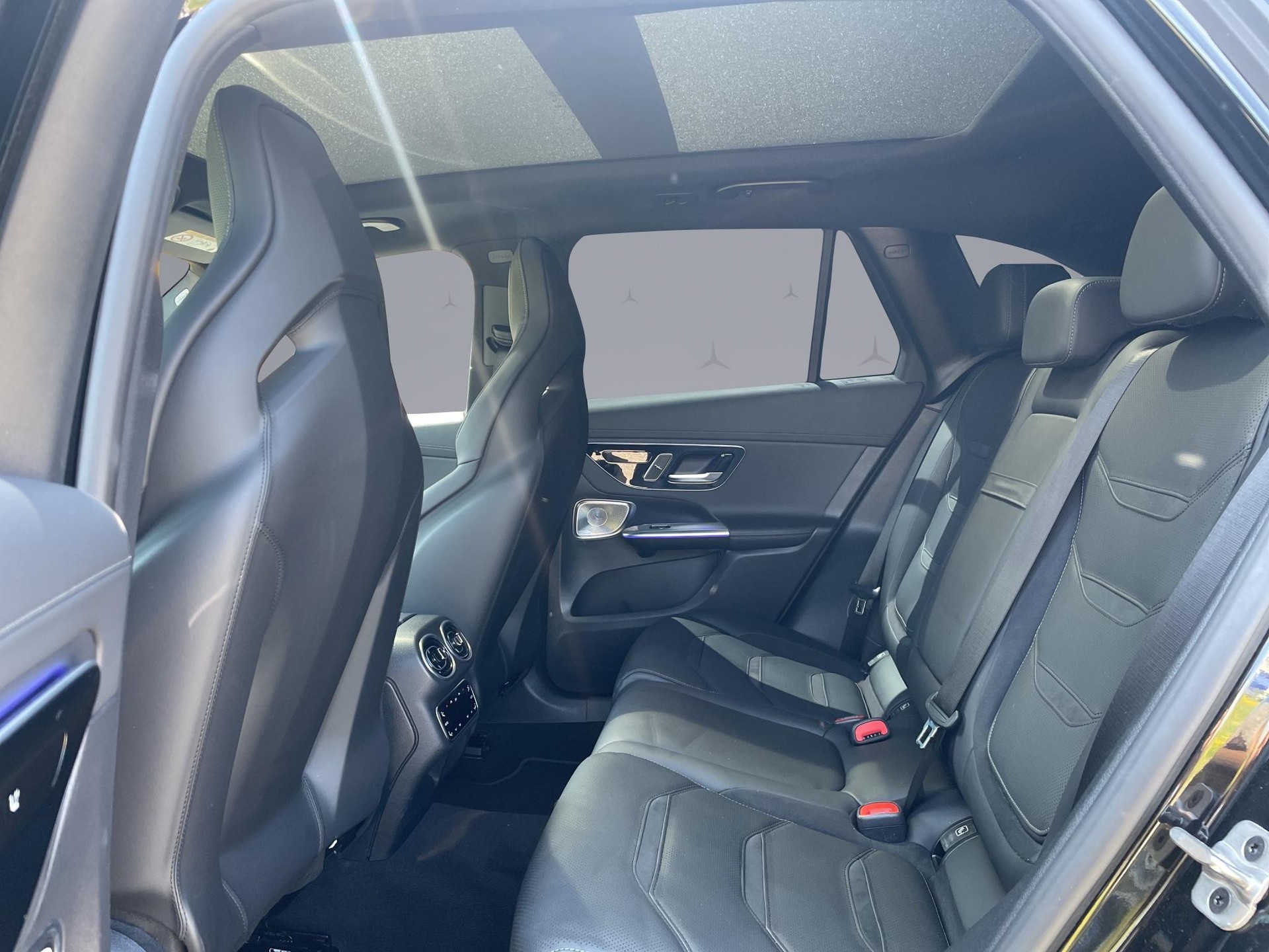 MERCEDES-BENZ GLC 63 AMG S E Performance Executive Edition-image-12