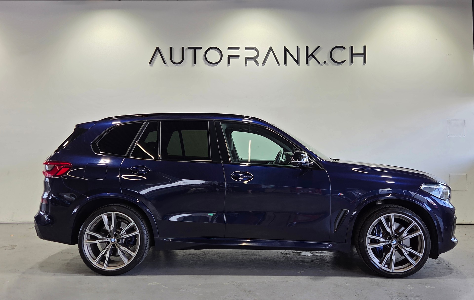BMW X5 M50i xDrive-image-1