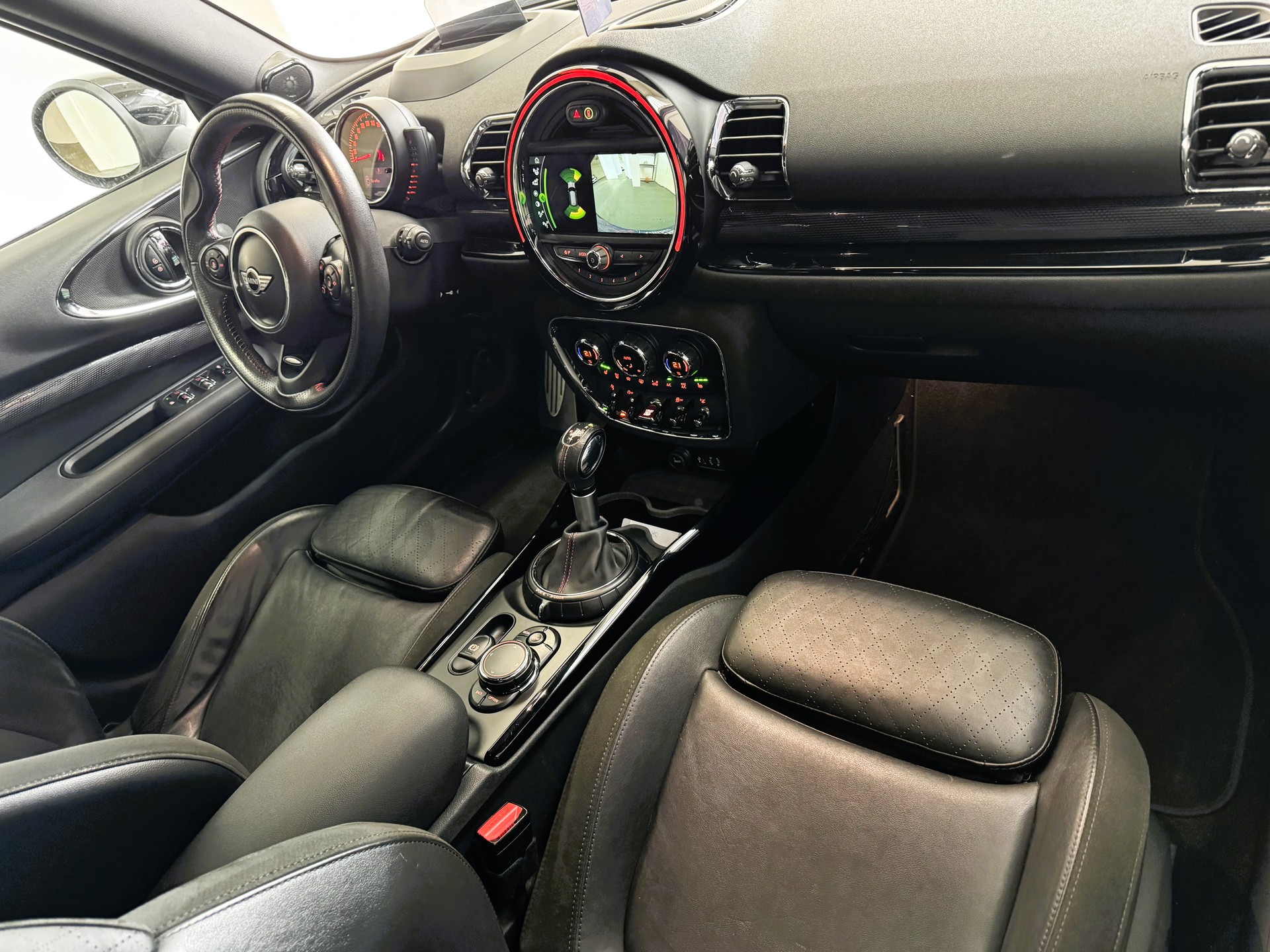 MINI Clubman Cooper John Cooper Works ALL4 Steptronic-image-10