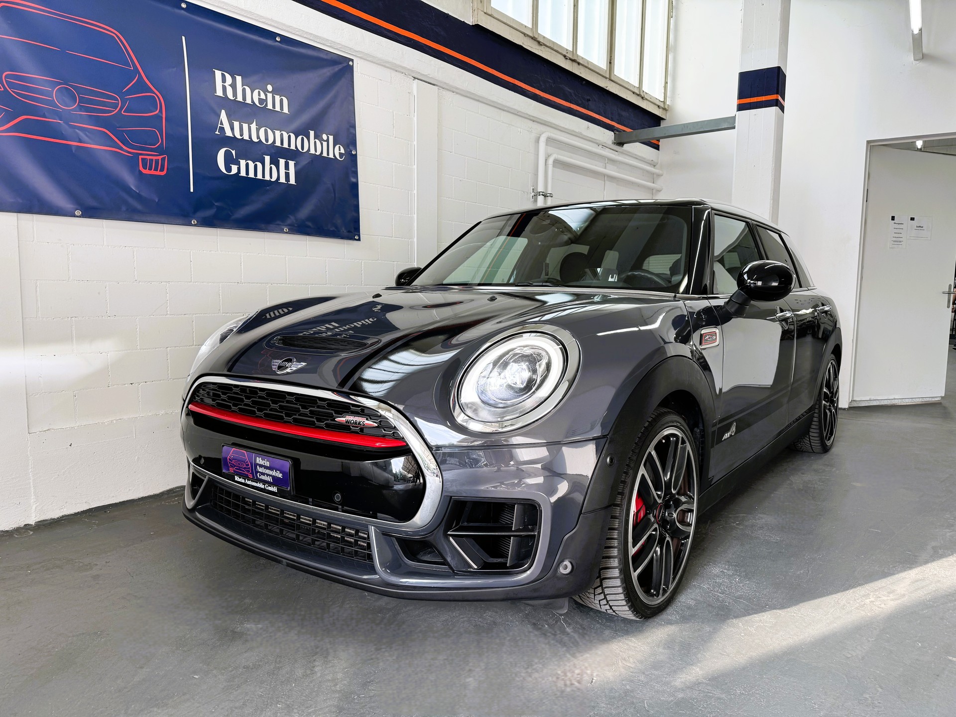 MINI Clubman Cooper John Cooper Works ALL4 Steptronic-image-0