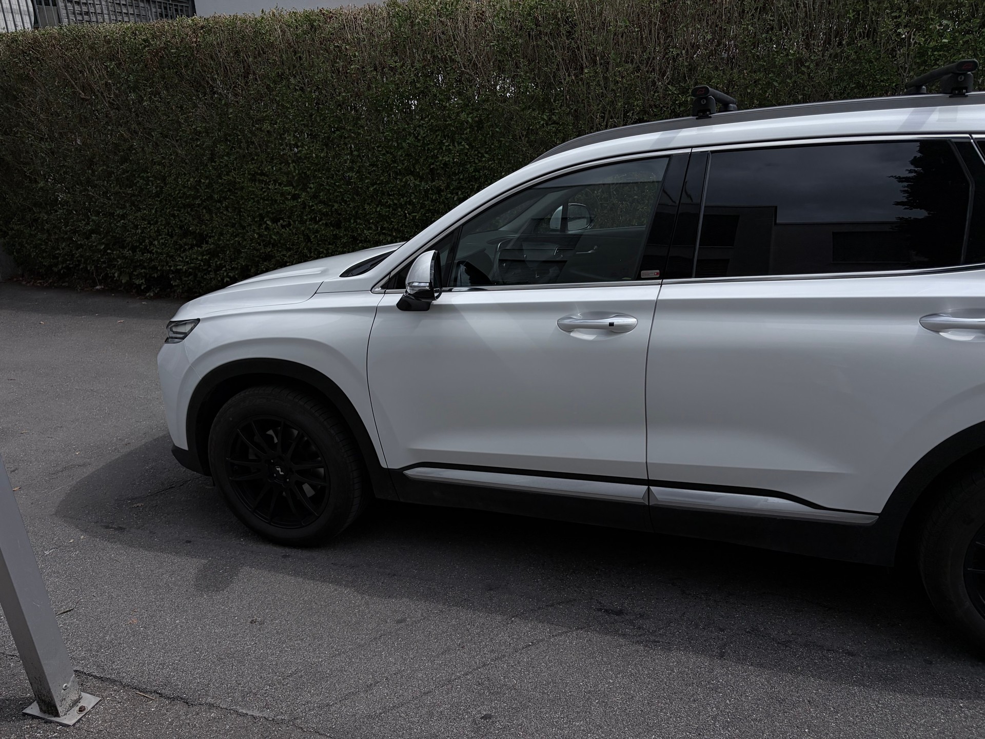 HYUNDAI 2.2 CRDi Vertex 7P-image-1