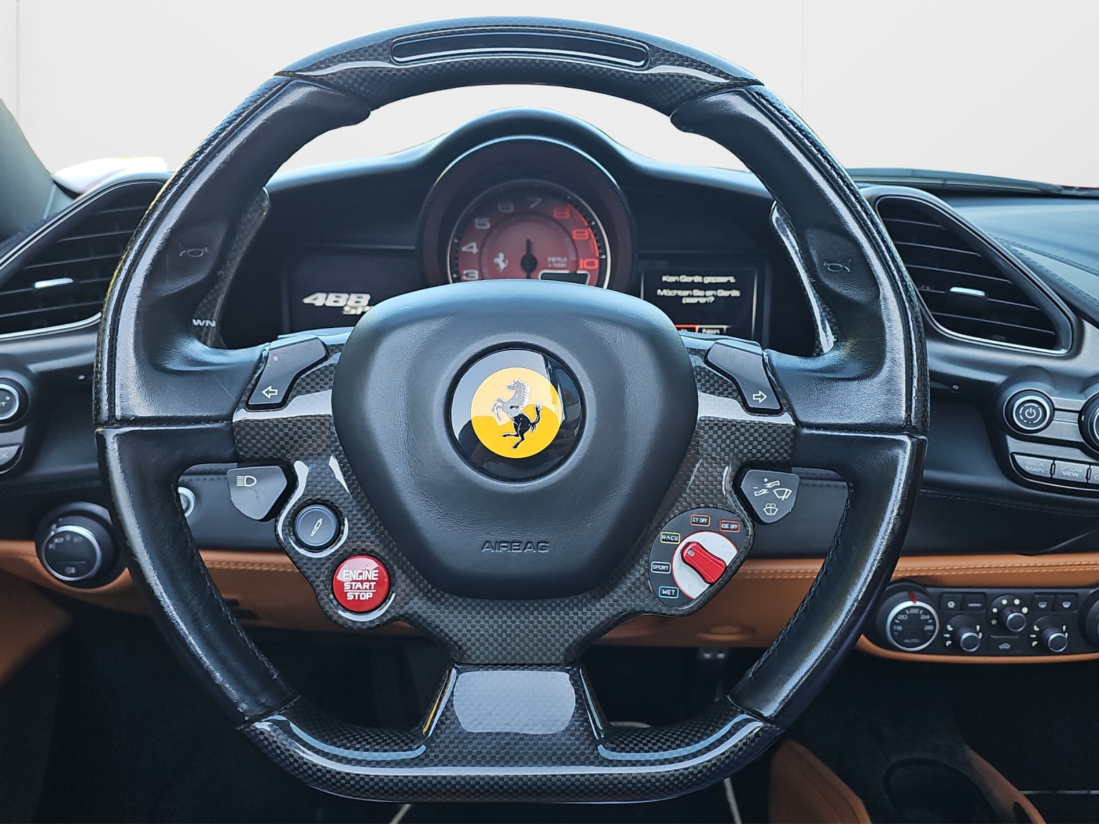 FERRARI 488 Spider 3.9 V8-image-9