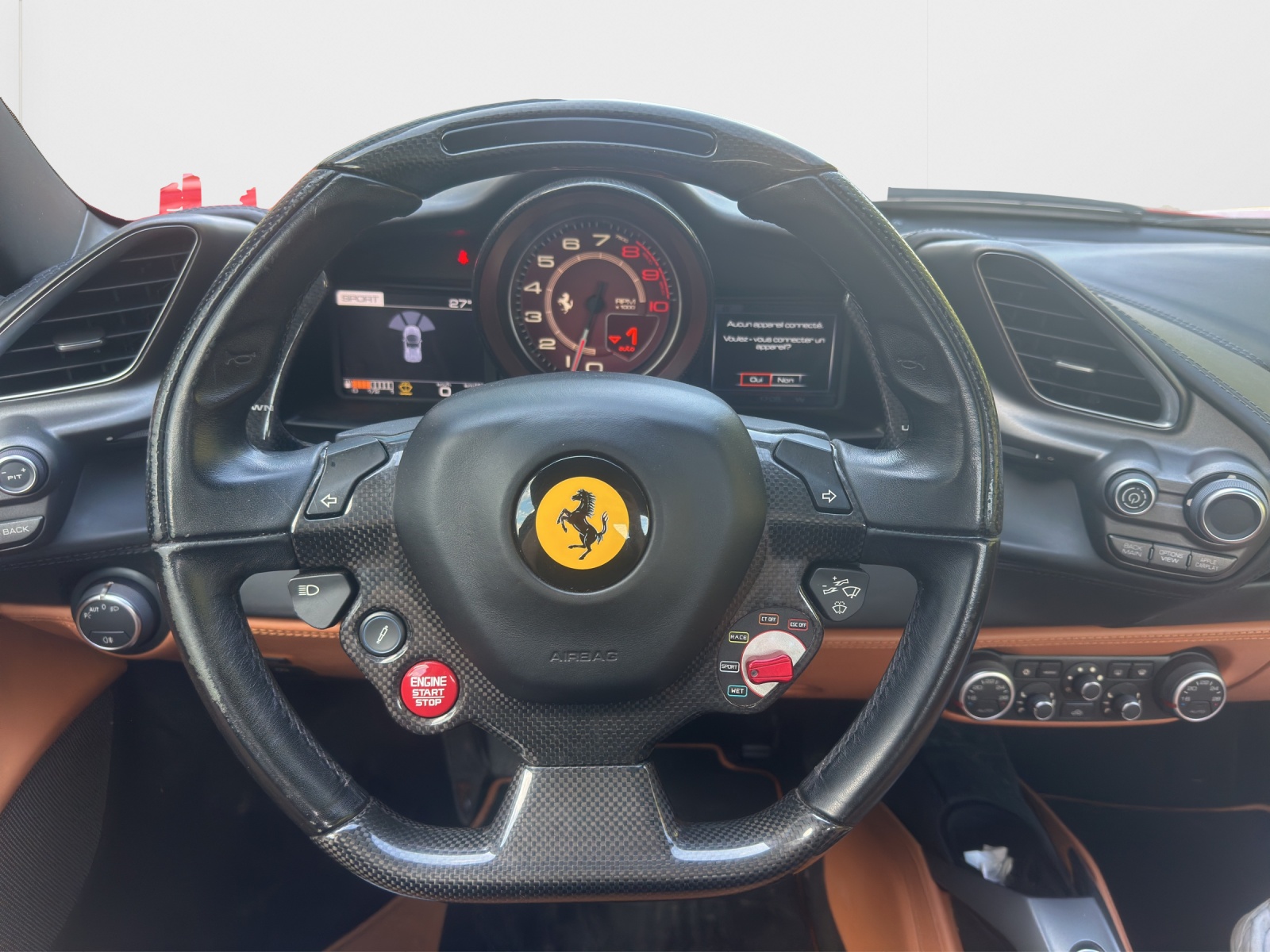 FERRARI 488 Spider 3.9 V8-image-12