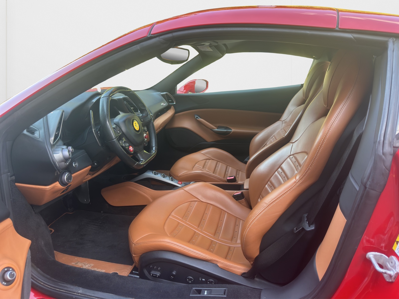 FERRARI 488 Spider 3.9 V8-image-11