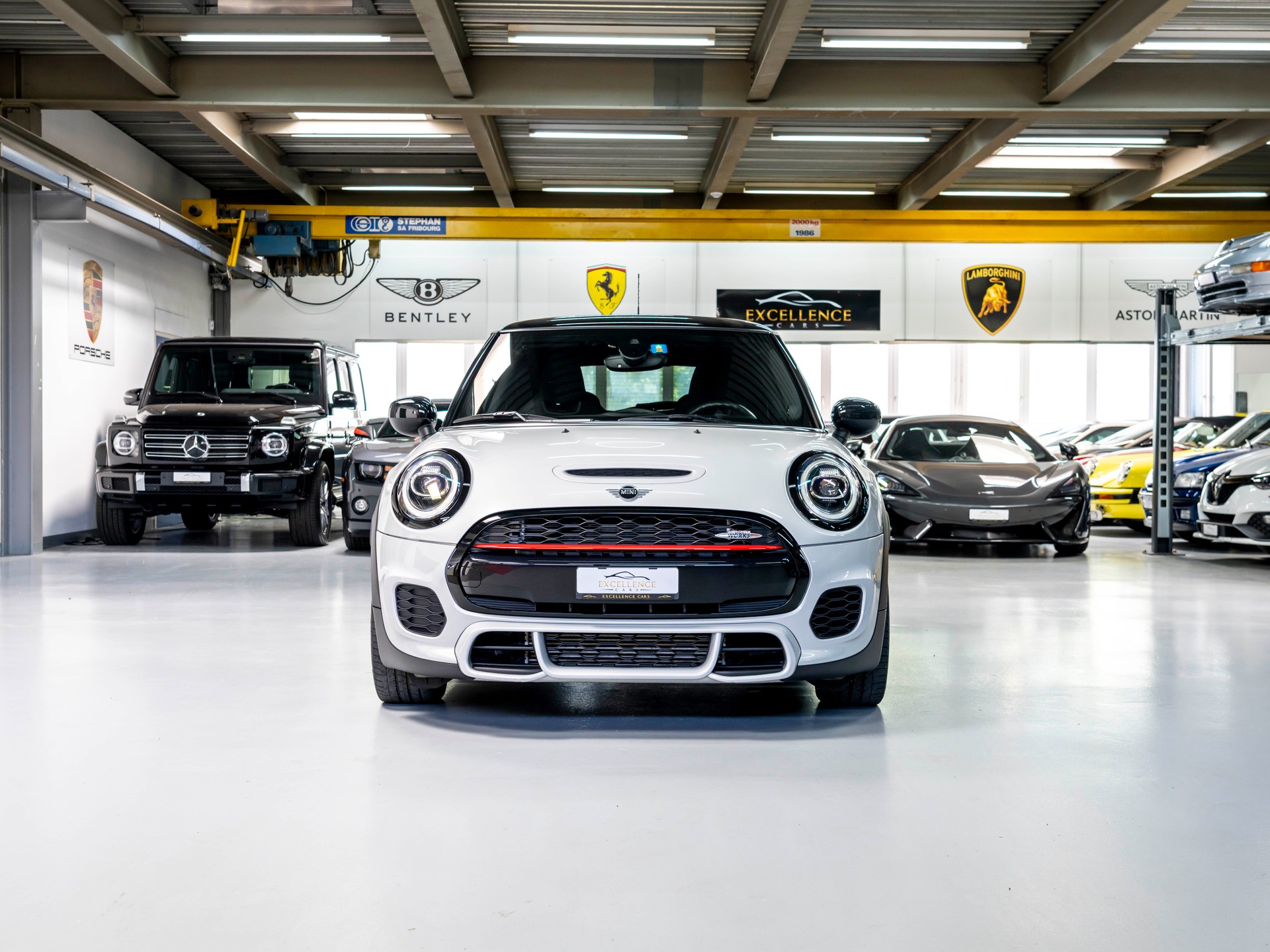 MINI Cooper John Cooper Works Steptronic-image-1