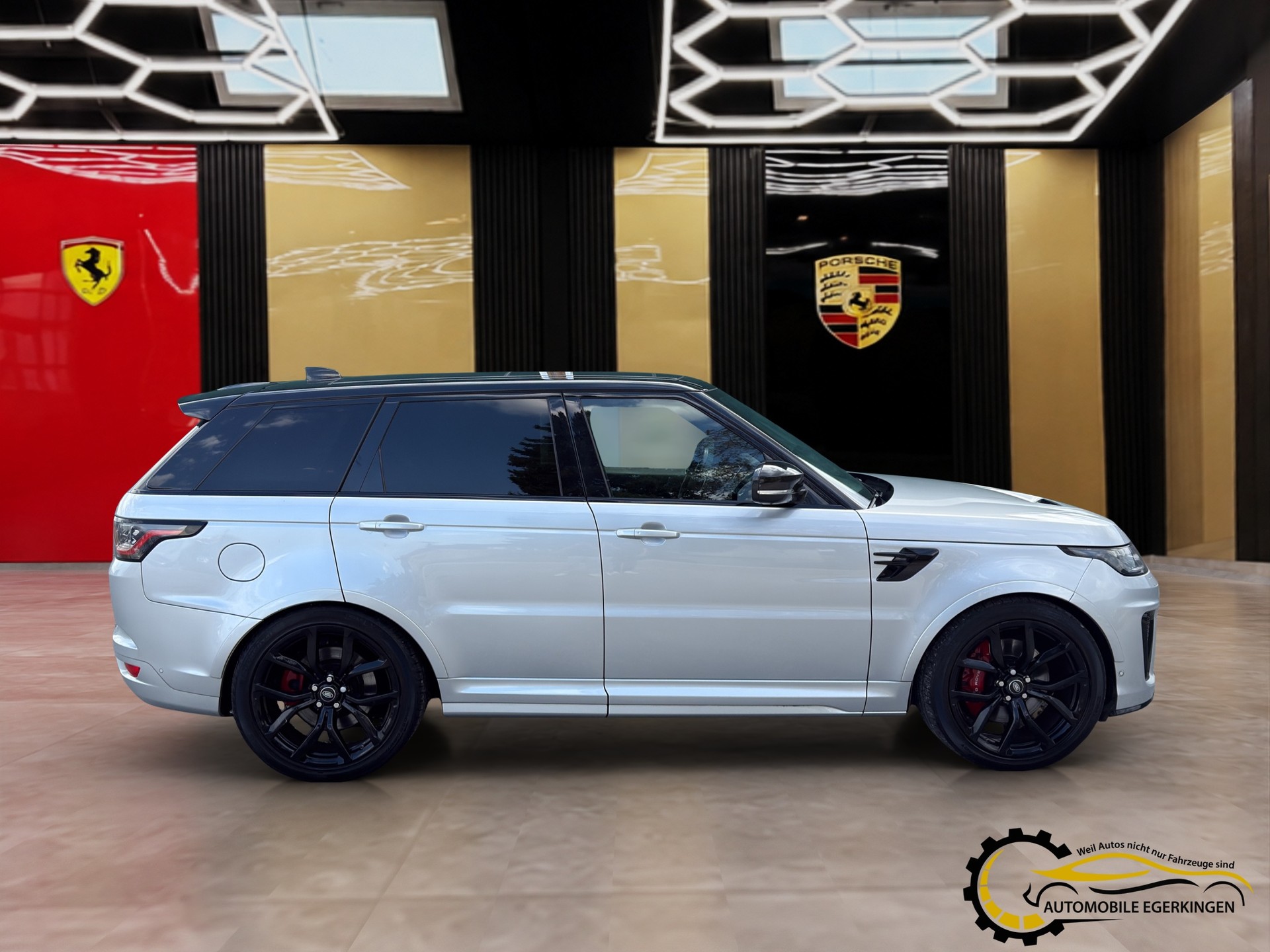 LAND ROVER Range Rover Sport 5.0 V8 SC SVR-image-3