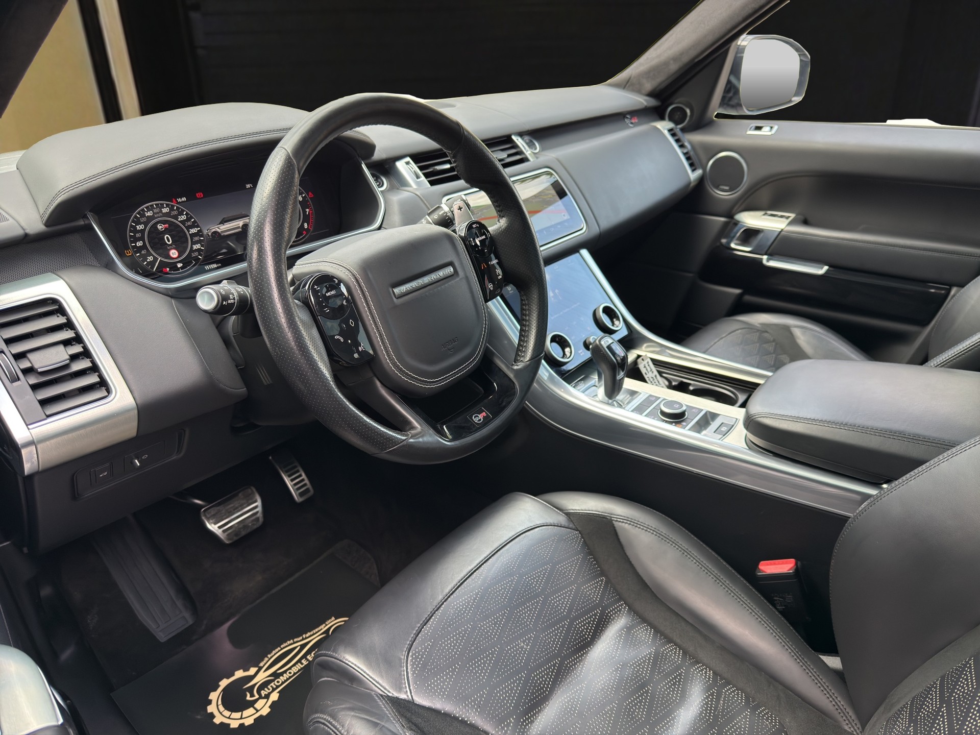 LAND ROVER Range Rover Sport 5.0 V8 SC SVR-image-8