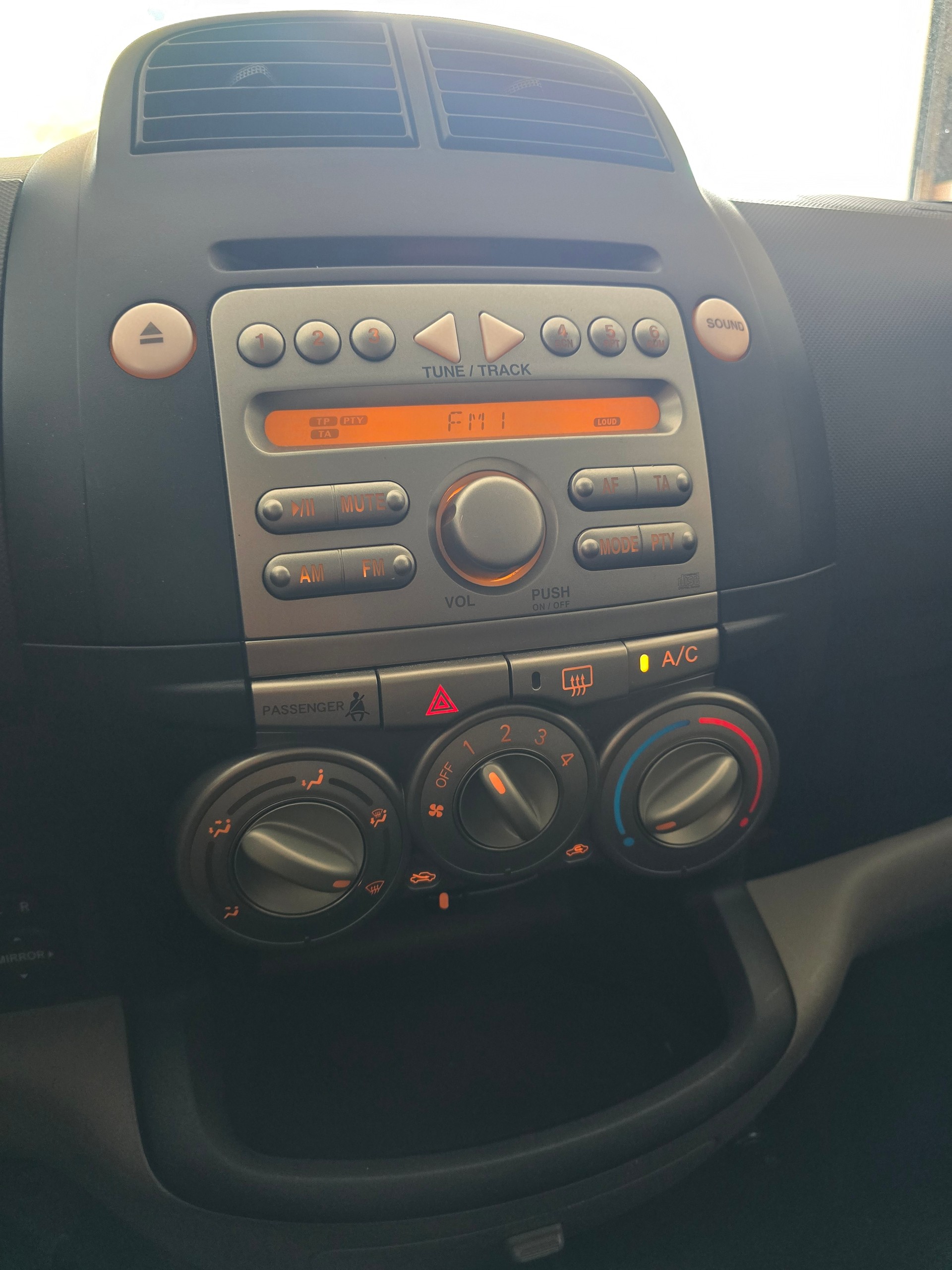 DAIHATSU Sirion 1.3-image-12