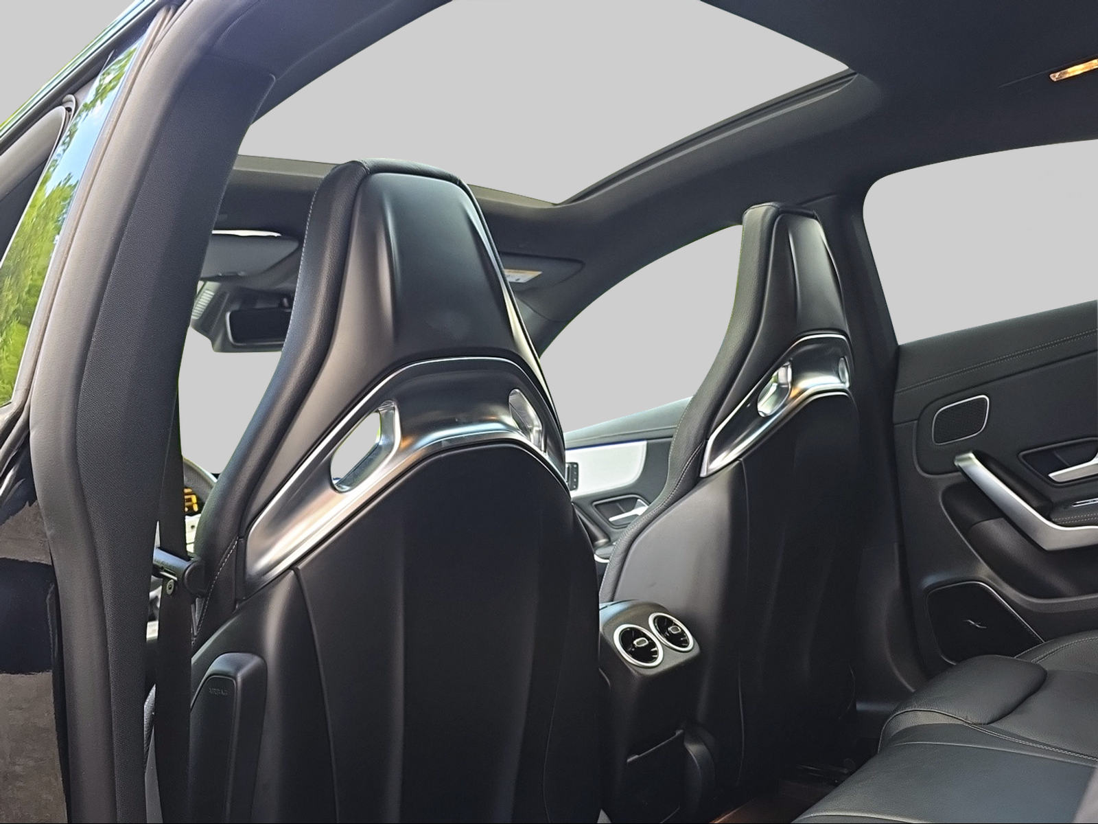 MERCEDES-BENZ CLA 35 AMG 4Matic 7G-DCT-image-13