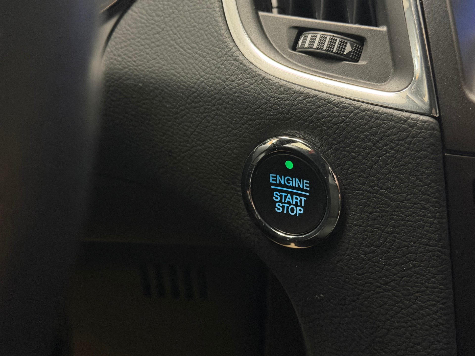 FORD S-Max 2.5 FHEV ST-Line 7-Plätzer-image-20