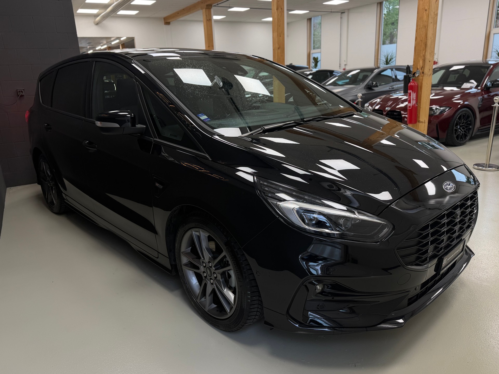 FORD S-Max 2.5 FHEV ST-Line 7-Plätzer-image-7