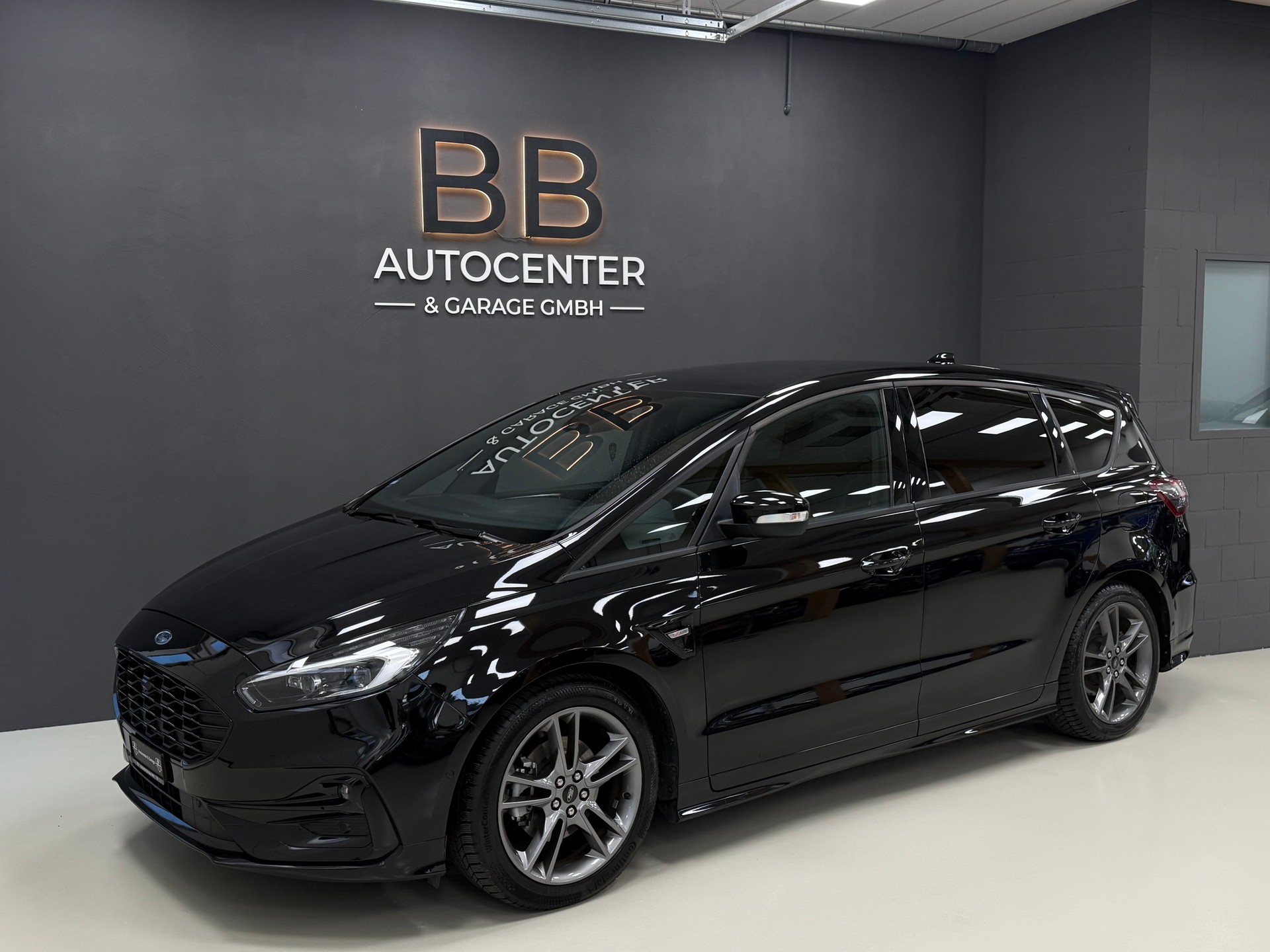FORD S-Max 2.5 FHEV ST-Line 7-Plätzer-image-1
