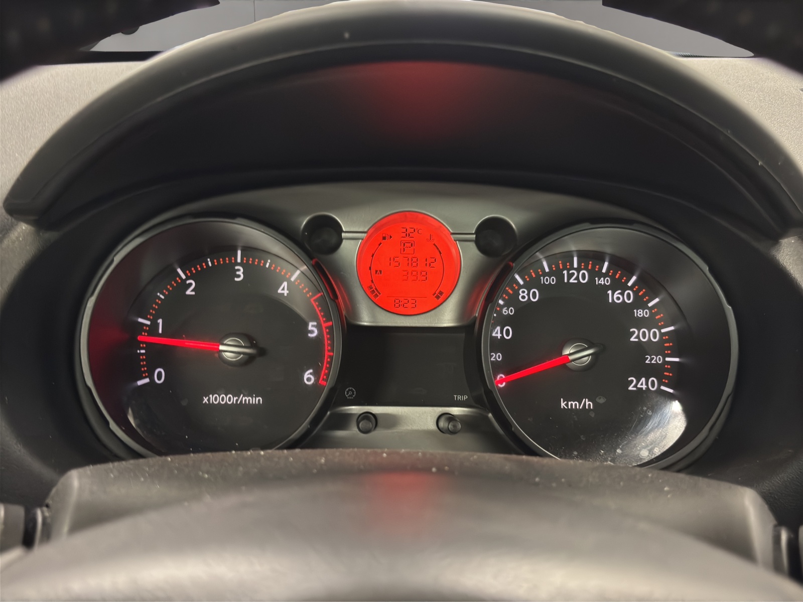 NISSAN Qashqai 2.0 dCi 4WD tekna Automatic-image-10