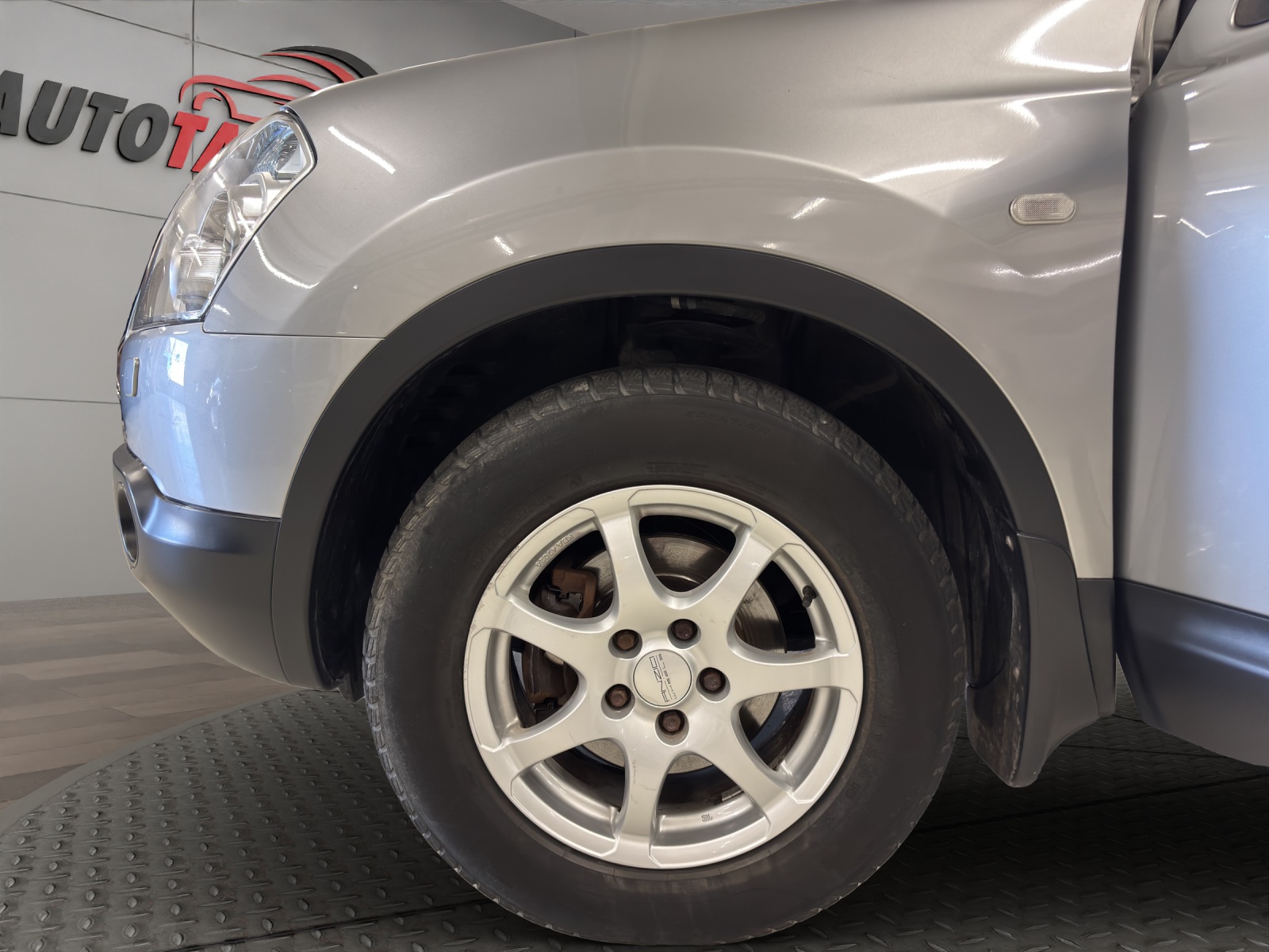 NISSAN Qashqai 2.0 dCi 4WD tekna Automatic-image-21