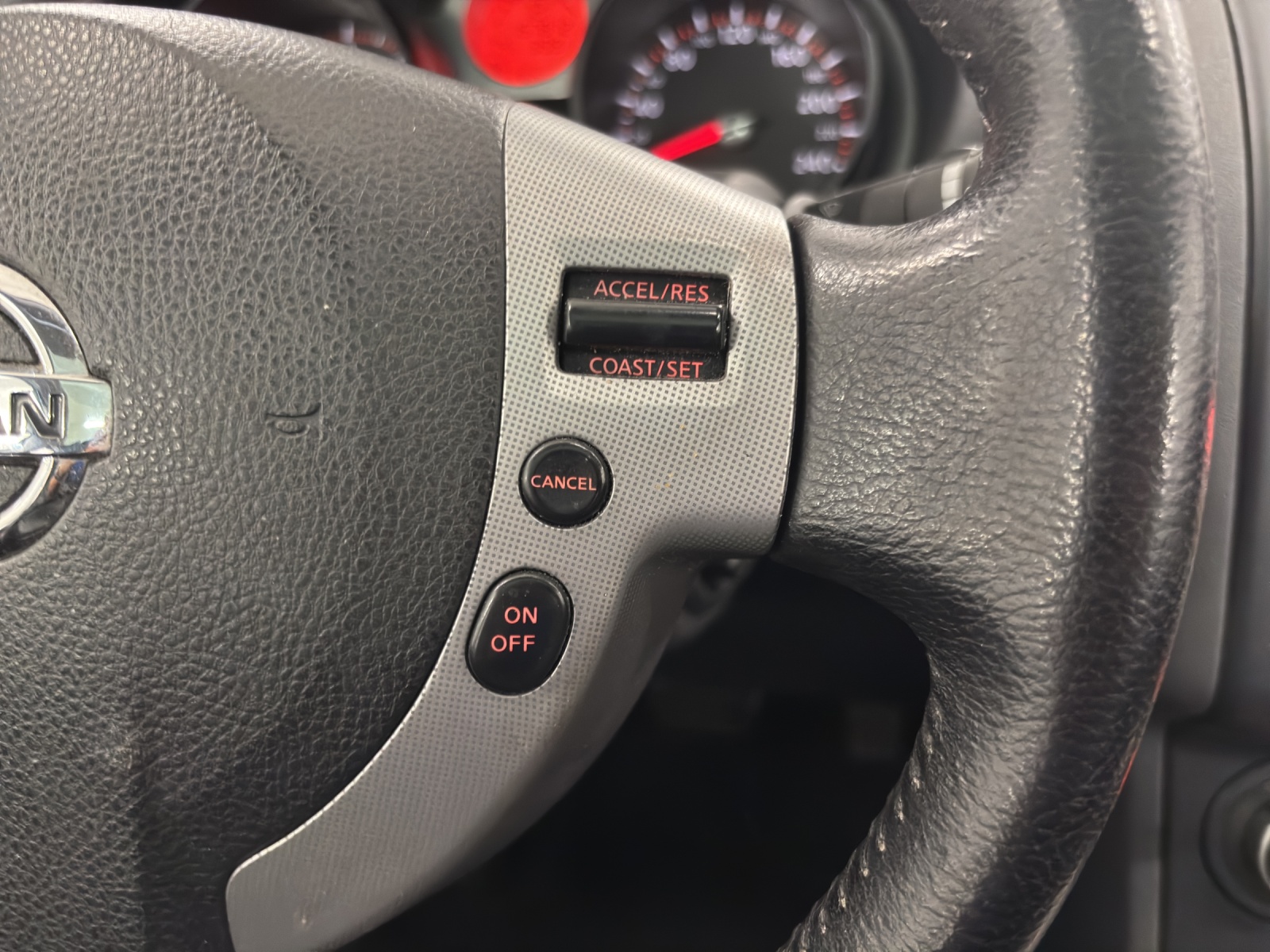 NISSAN Qashqai 2.0 dCi 4WD tekna Automatic-image-23