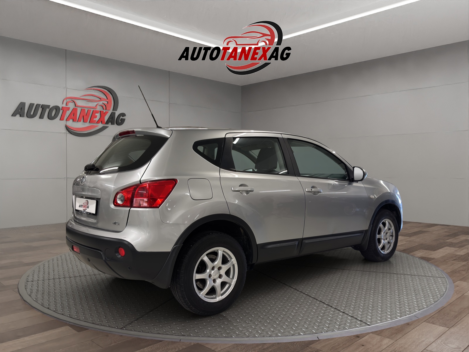 NISSAN Qashqai 2.0 dCi 4WD tekna Automatic-image-5