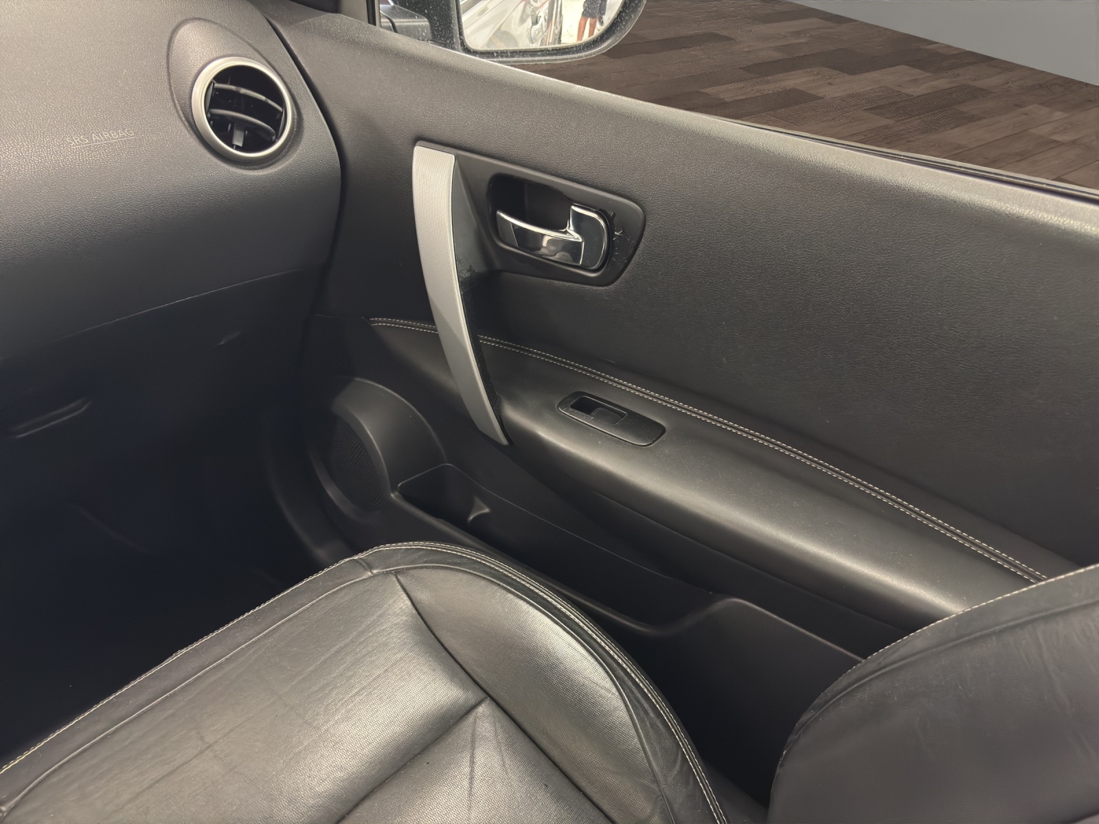 NISSAN Qashqai 2.0 dCi 4WD tekna Automatic-image-16