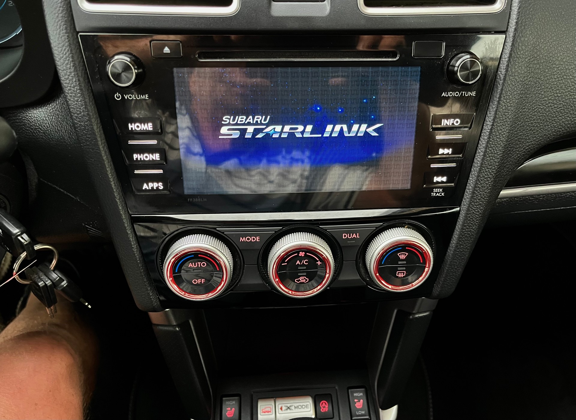 SUBARU Forester 2.0i Swiss Lineartronic-image-10