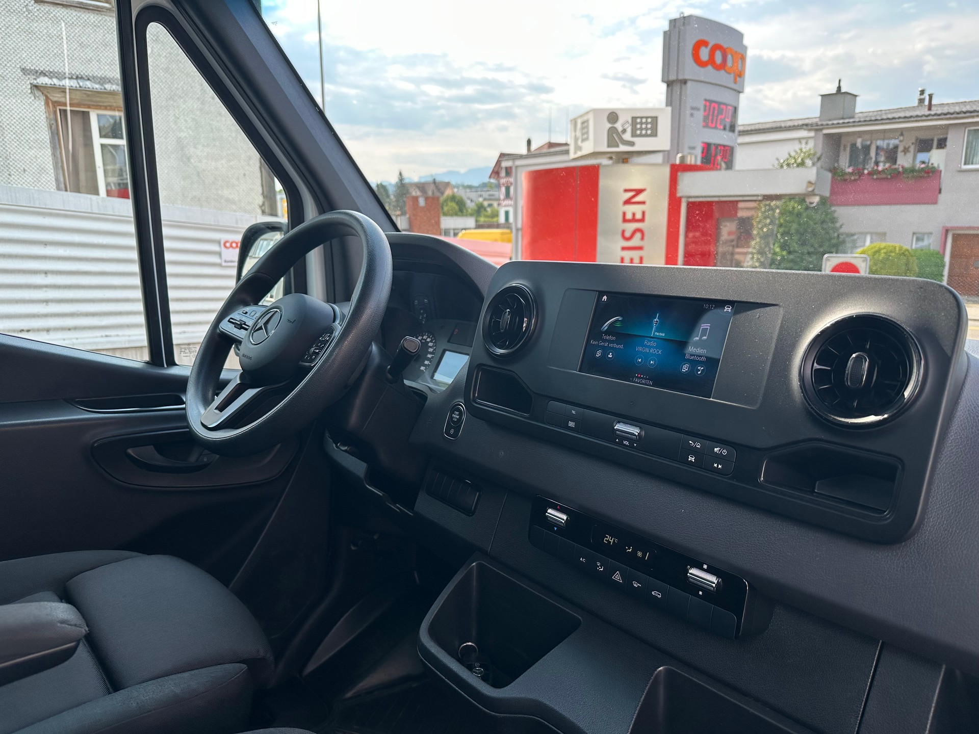 MERCEDES-BENZ Sprinter 317 CDI Kompakt 9G-TRONIC-image-7