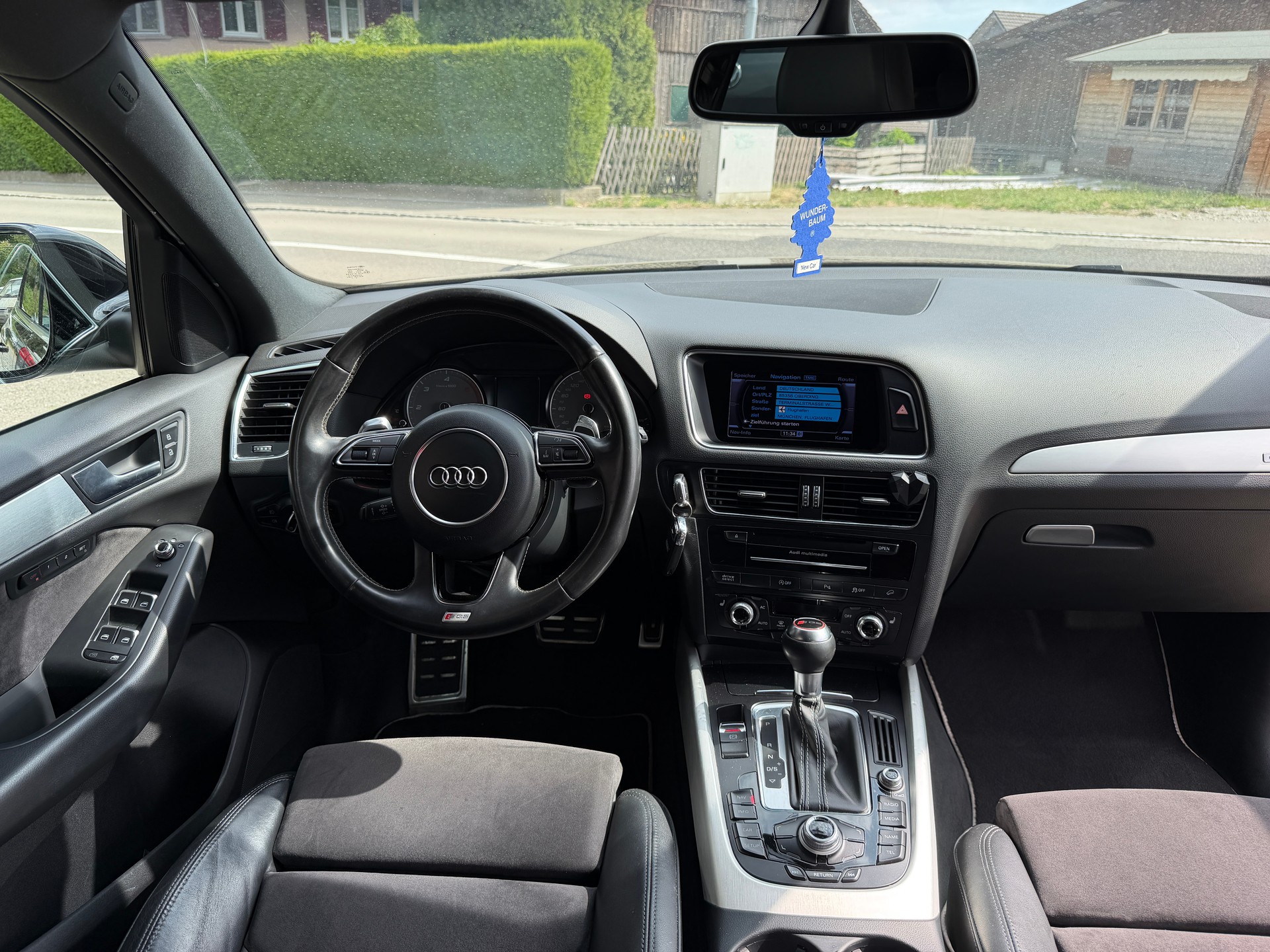 AUDI SQ5 3.0 TDI quattro tiptronic-image-12