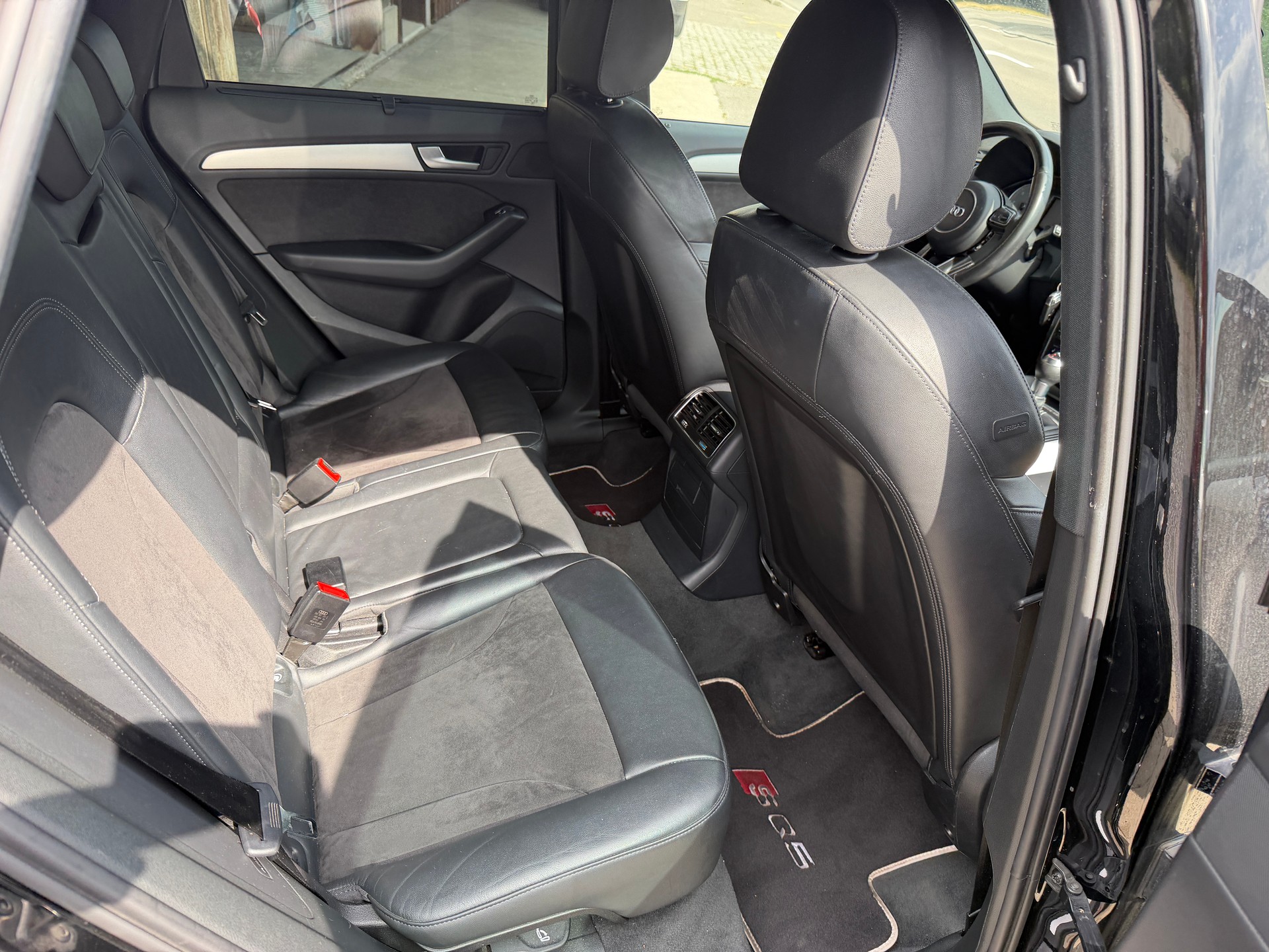 AUDI SQ5 3.0 TDI quattro tiptronic-image-11
