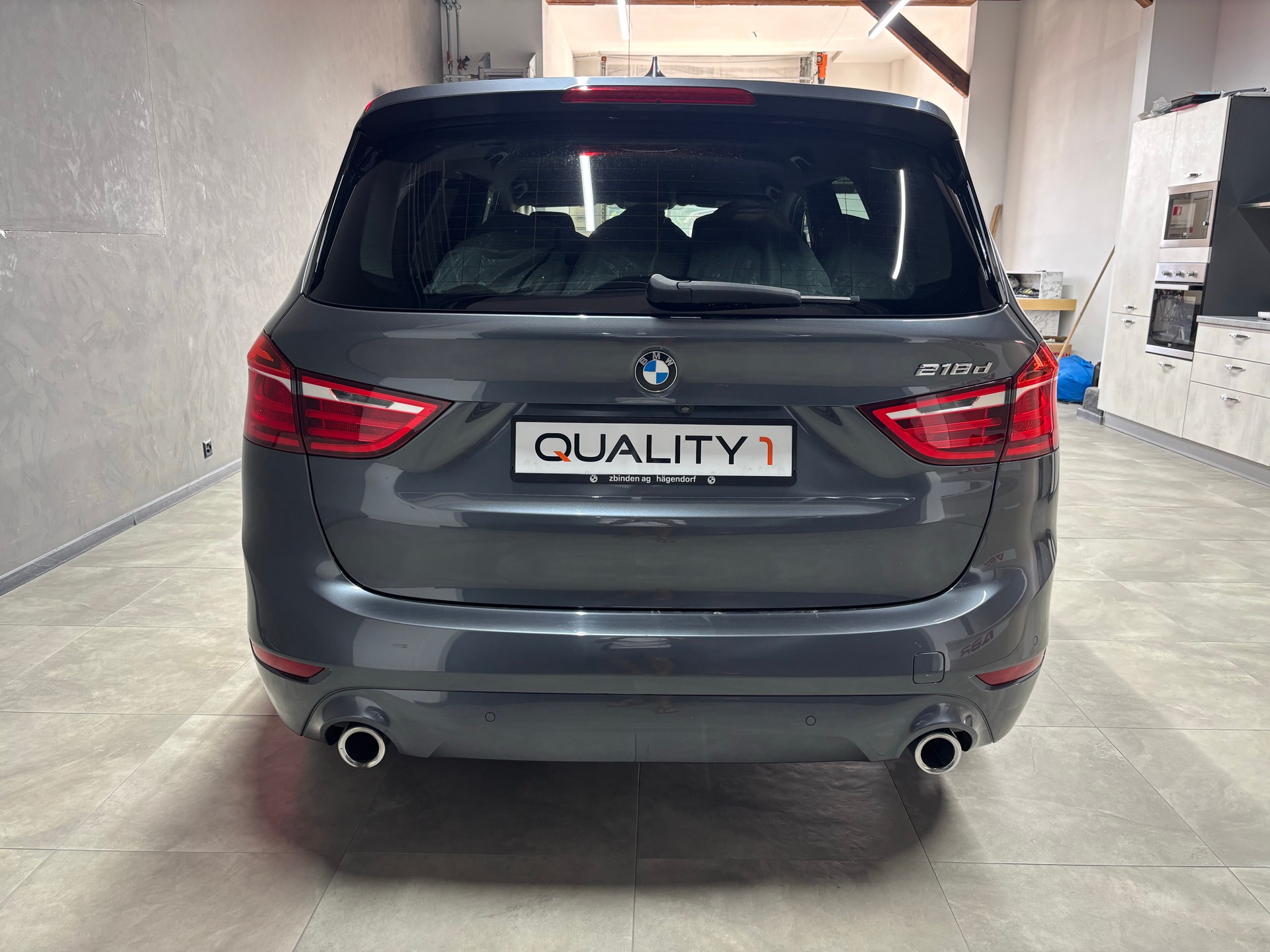BMW 218d Gran Tourer Steptronic-image-4