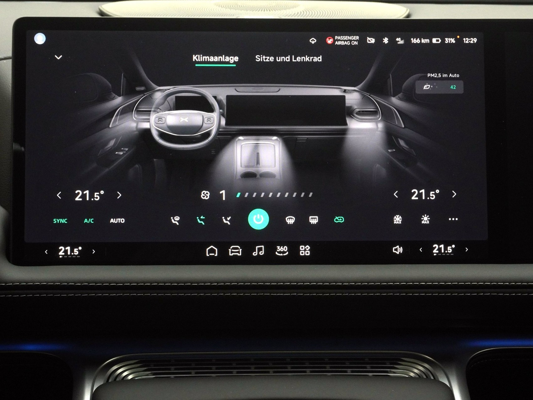 XPENG G9 Performance AWD-image-14