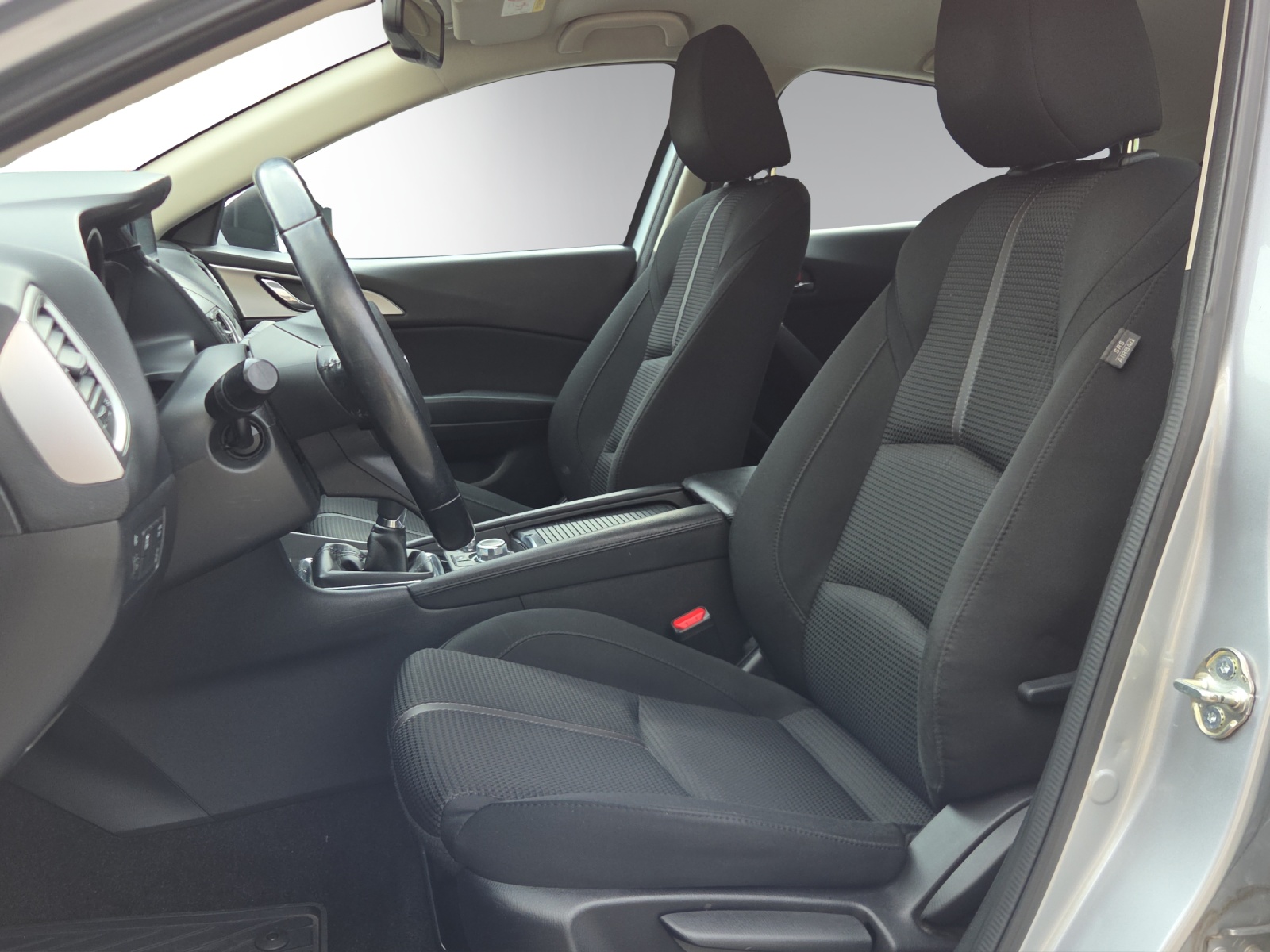 MAZDA 3 SKYACTIV-G 100 Ambition-image-7