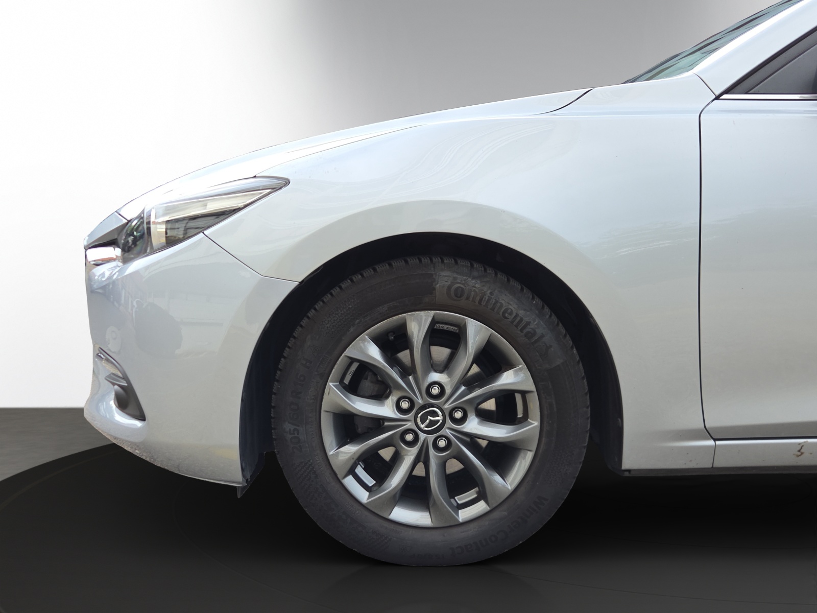 MAZDA 3 SKYACTIV-G 100 Ambition-image-3