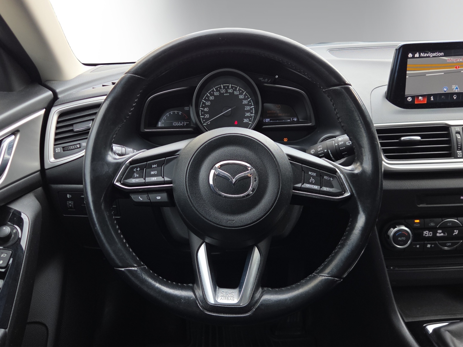 Image MAZDA 3 3 SKYACTIV-G 100 Ambition