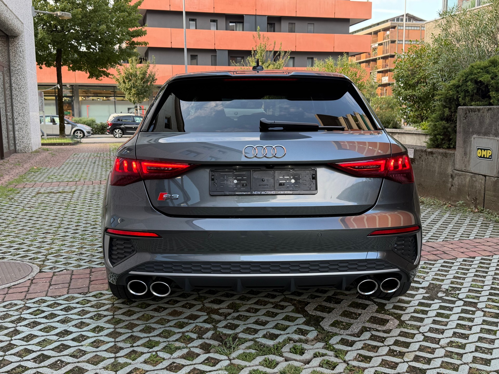 AUDI S3 Sportback 2.0 TFSI quattro S-tronic-image-5