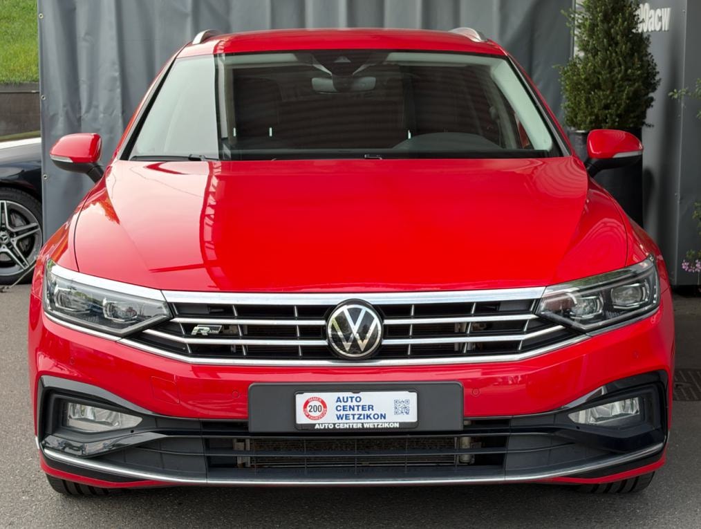 VW Passat 2.0 TDi BMT R-Line 4Motion-image-0