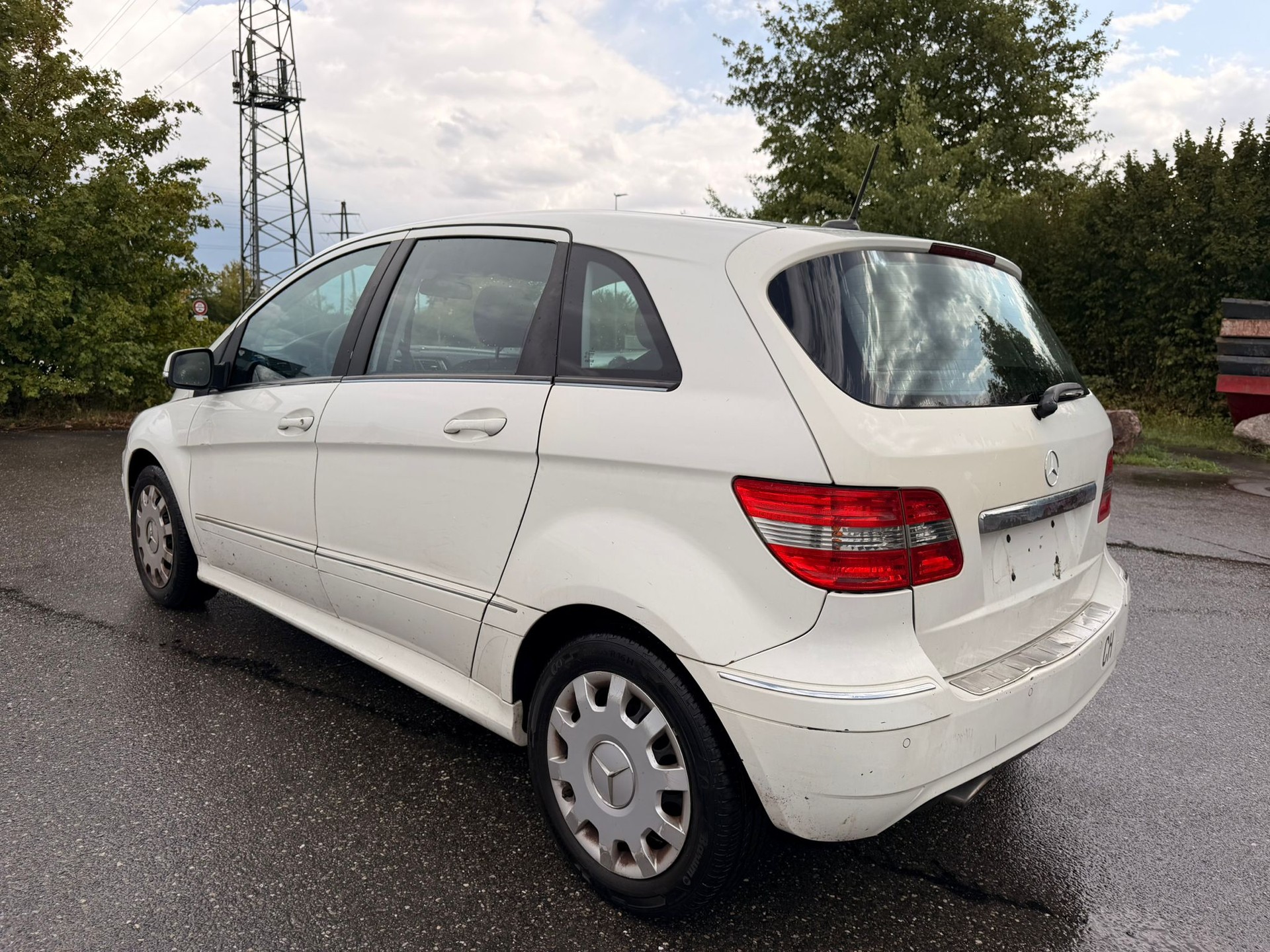 MERCEDES-BENZ B 200 CDI Autotronic-image-4