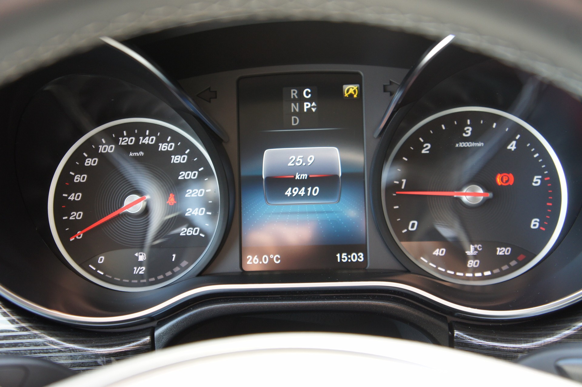 MERCEDES-BENZ V 300 d kompakt 4Matic 9G-Tronic kurz-image-26