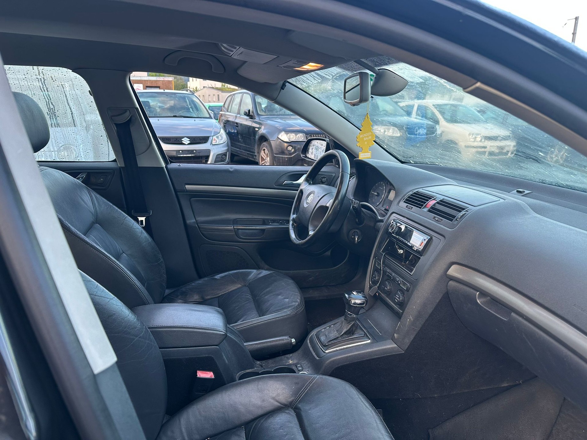 SKODA Octavia 2.0 TDI Ambiente-image-4