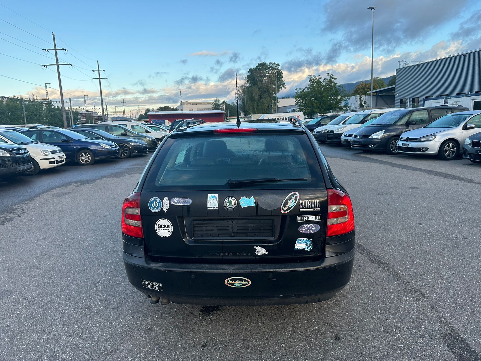 SKODA Octavia 2.0 TDI Ambiente-image-3