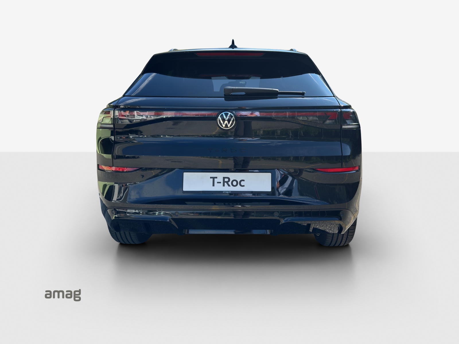VW T-Roc 1.5 eTSI mHEV R-Line DSG-showroom-element-3