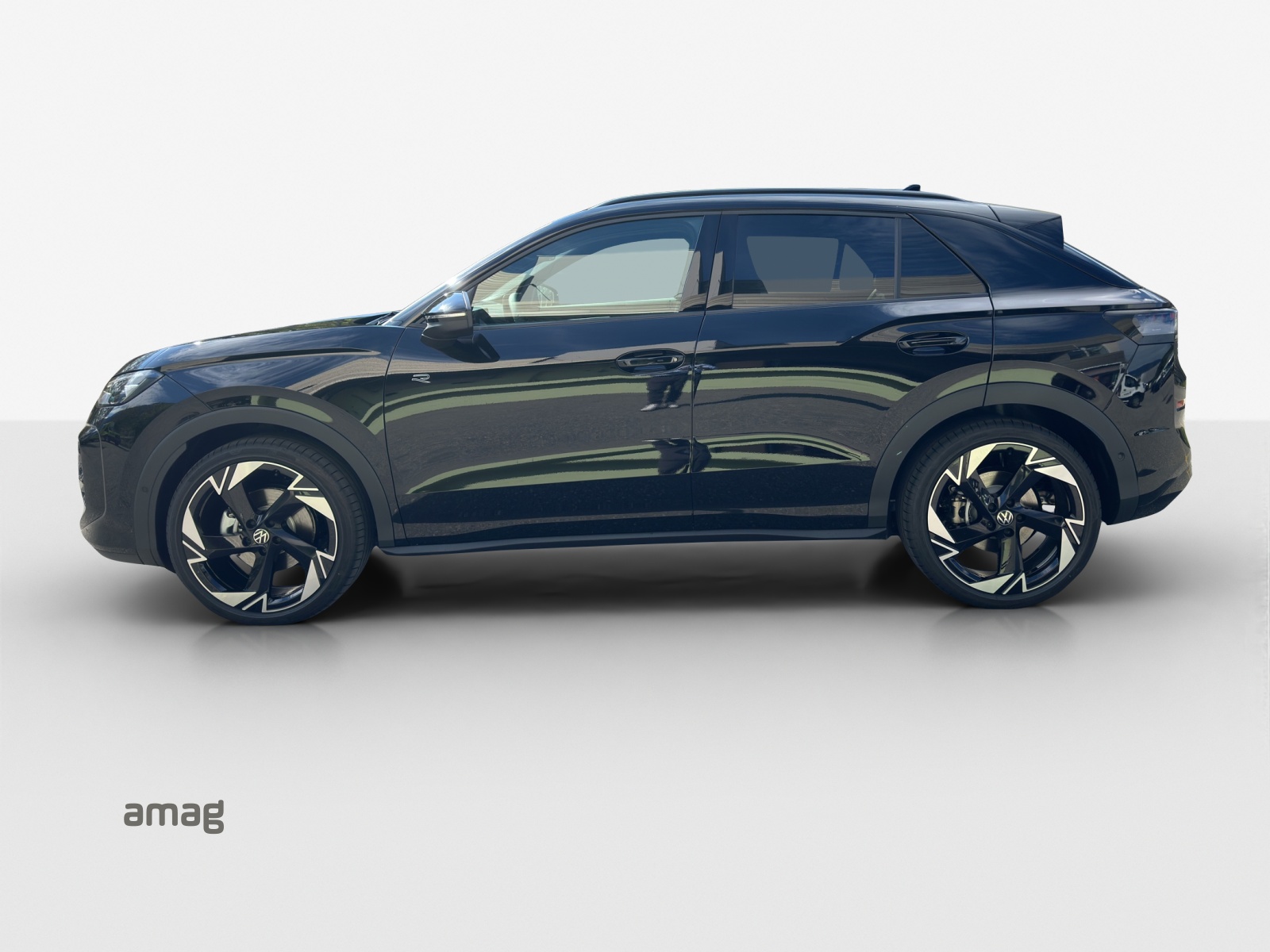 VW T-Roc 1.5 eTSI mHEV R-Line DSG-showroom-element-1