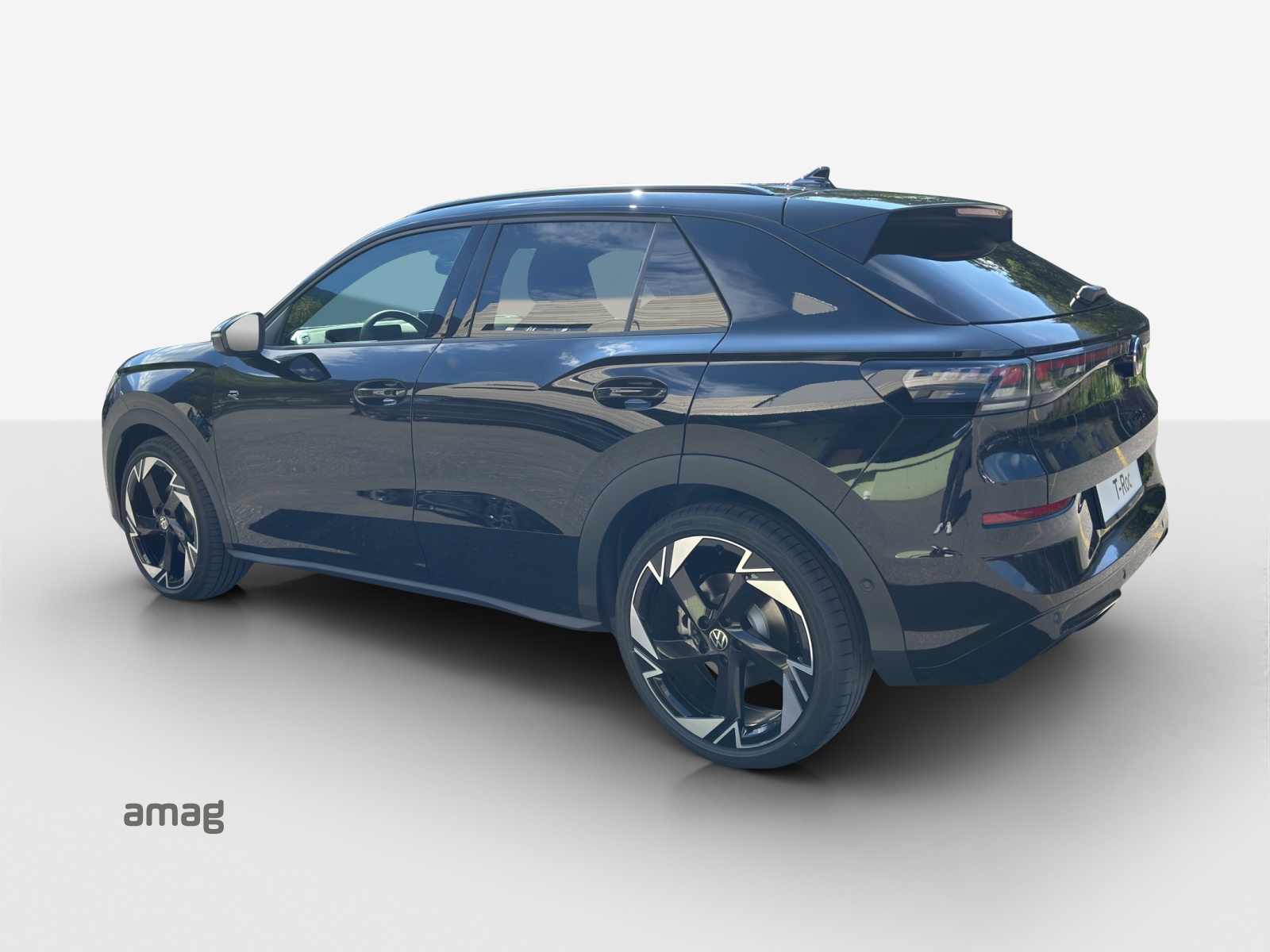 VW T-Roc 1.5 eTSI mHEV R-Line DSG-showroom-element-2