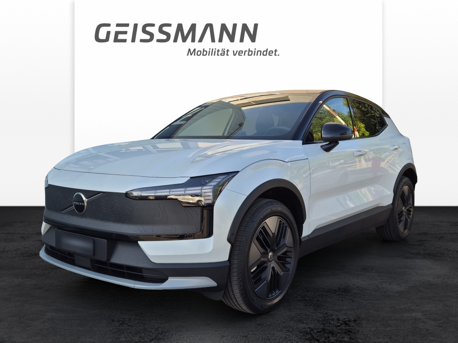 VOLVO EX30 CC P8 Plus AWD-image-0