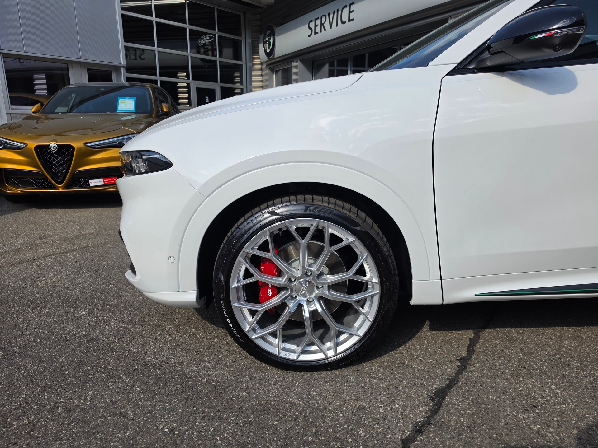 ALFA ROMEO Tonale 1.5 48V Hybrid *Tributo Italiano*-image-3