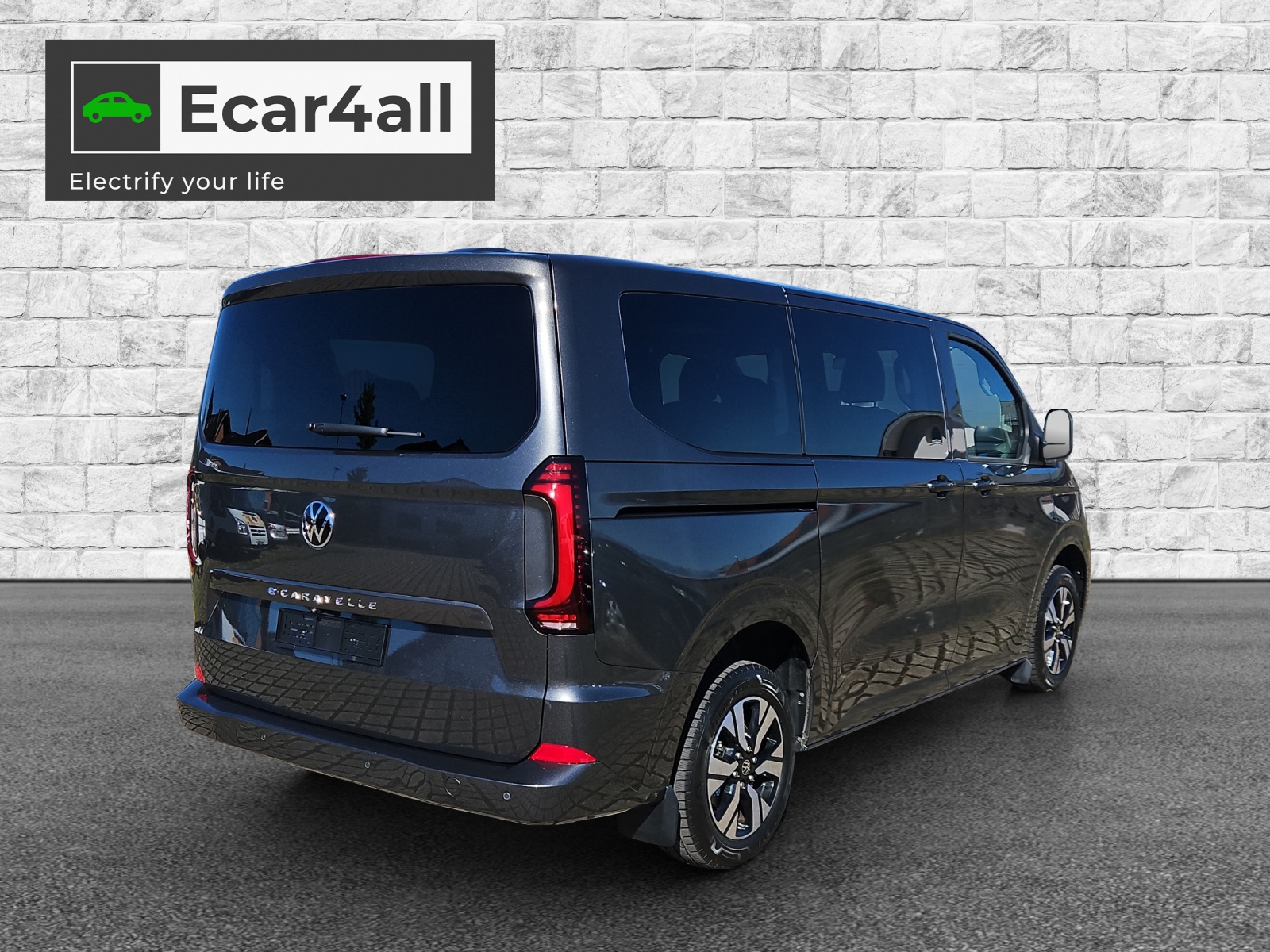VW Caravelle BEV Life-image-2