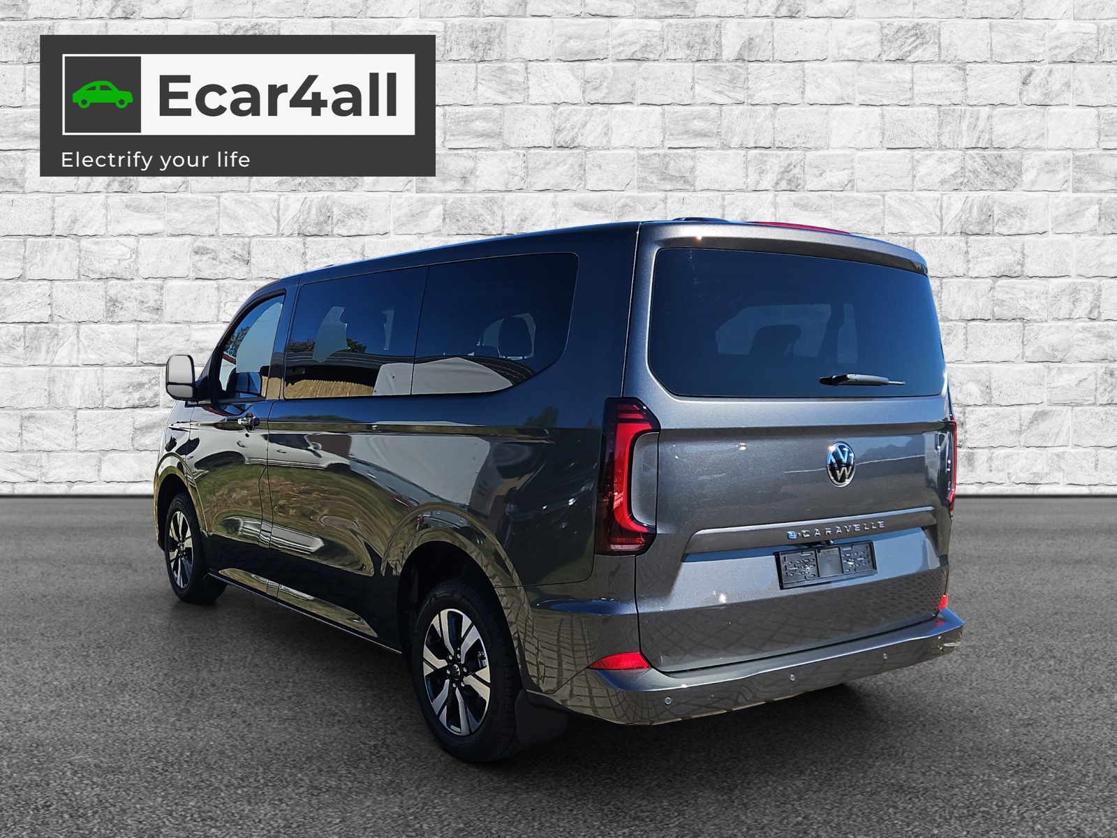 VW Caravelle BEV Life-image-4
