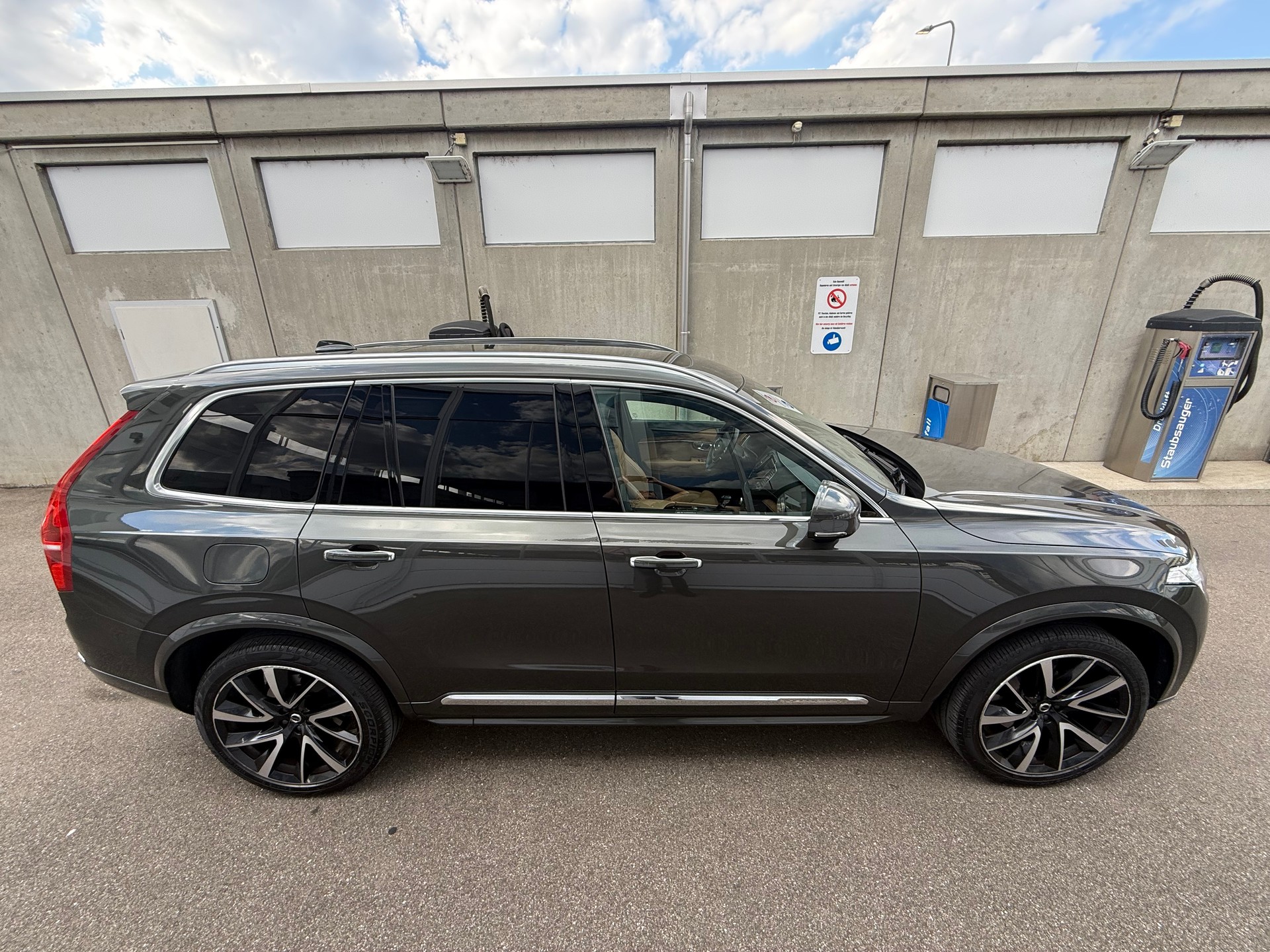 VOLVO XC90 T6 AWD Inscription Geartronic *1.st (Erster) Hand Fahrzeug *Keyless Start/Go *Frisch ab MFK *Panorama*HUD *Lane Keeping...-image-2