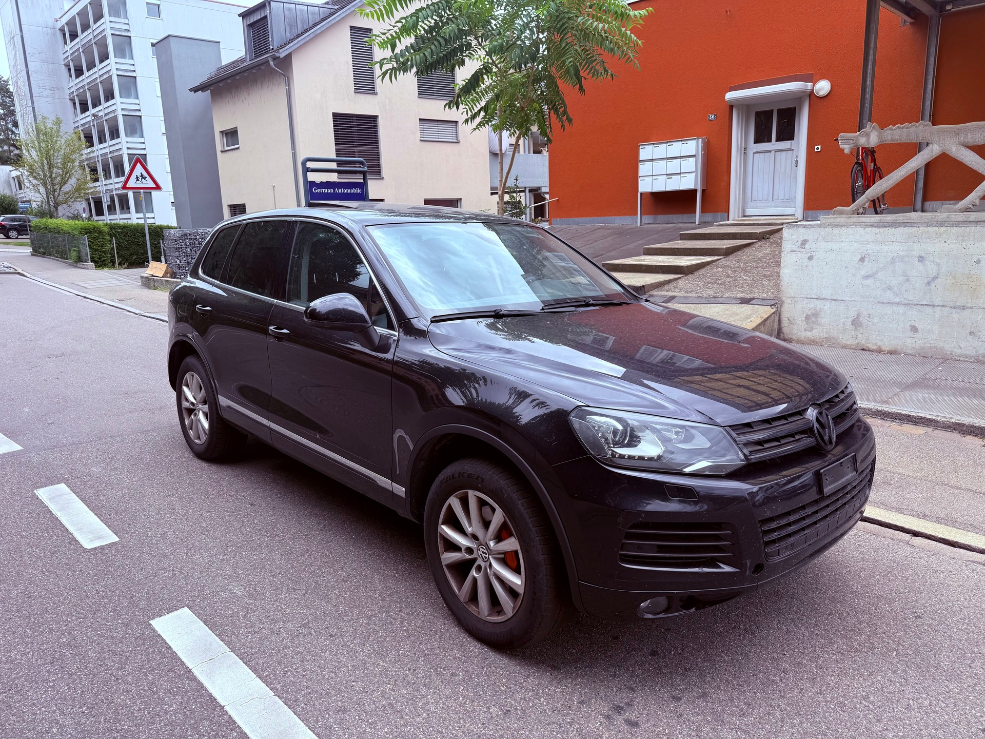 VW Touareg 3.0 TDI BlueMotion Technology Tiptronic-image-1