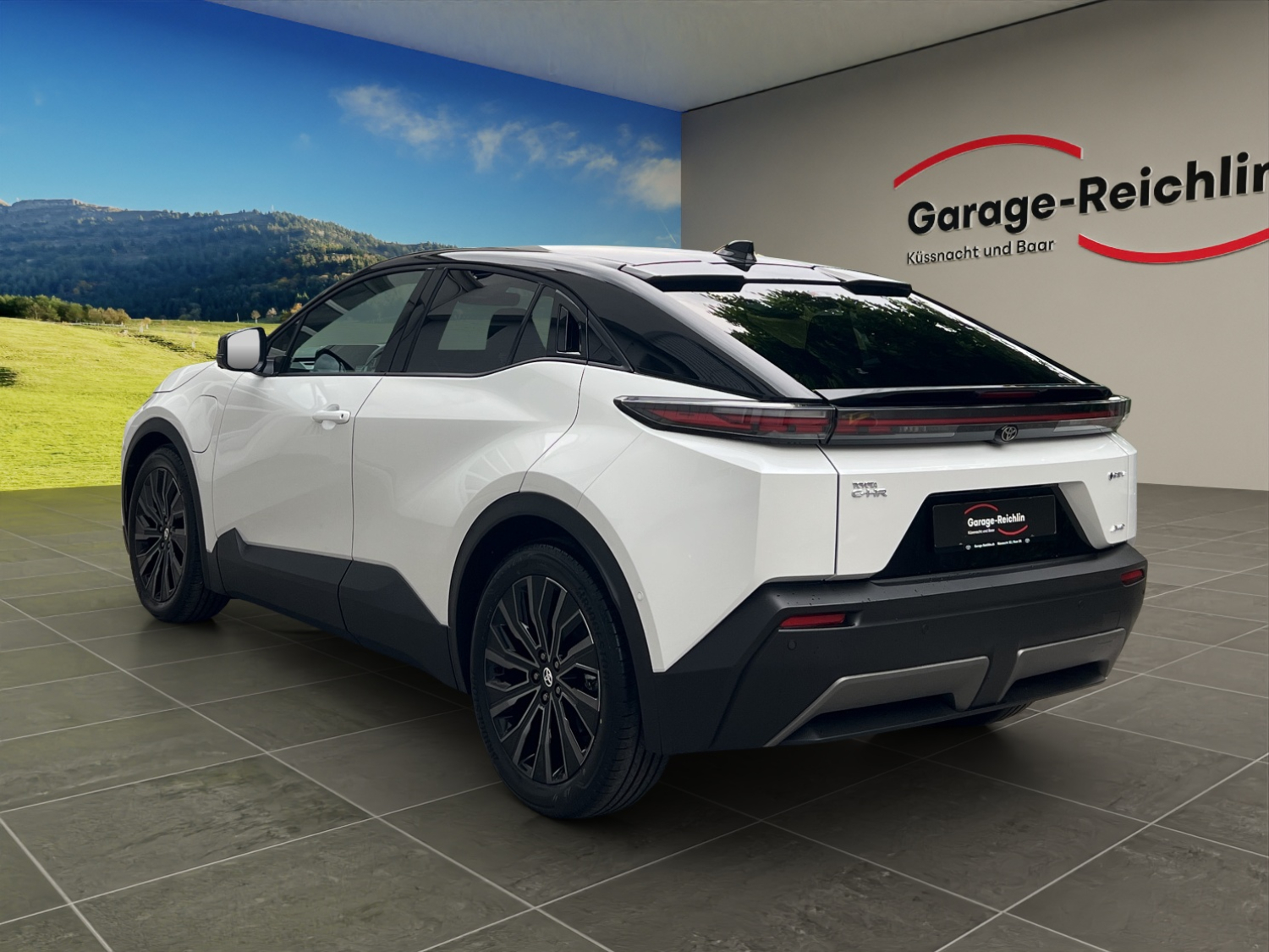 TOYOTA C-HR+ Premium AWD-image-2