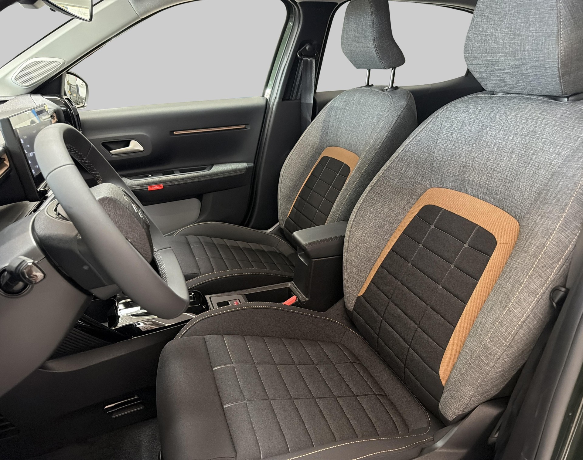CITROEN C3 Aircross 1.2 Hybrid Tonic+-image-15