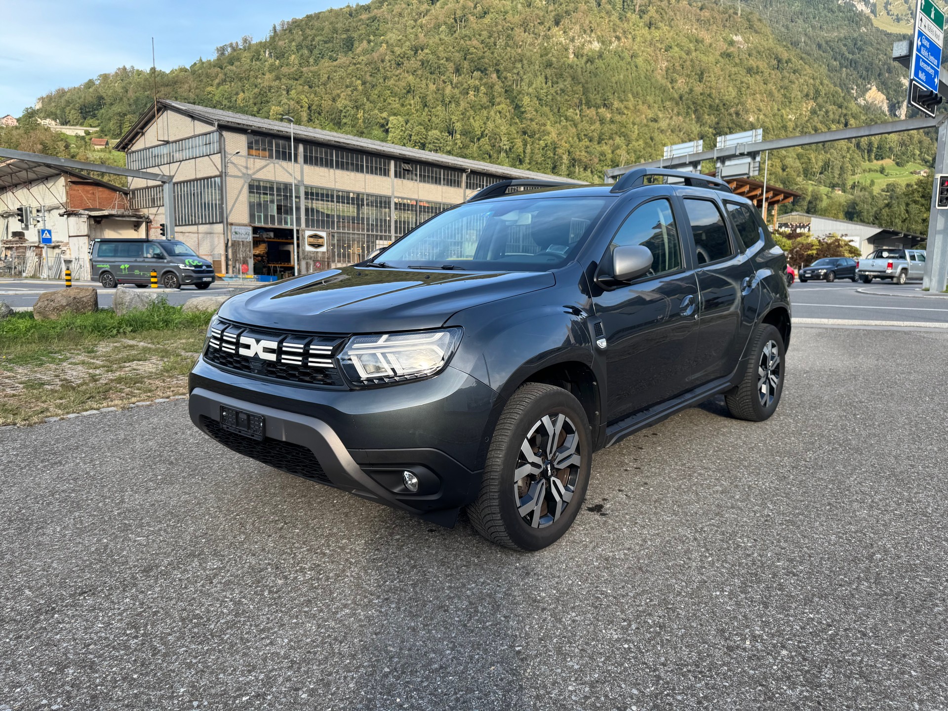 DACIA Duster TCe 150 Journey 4x4-image-0