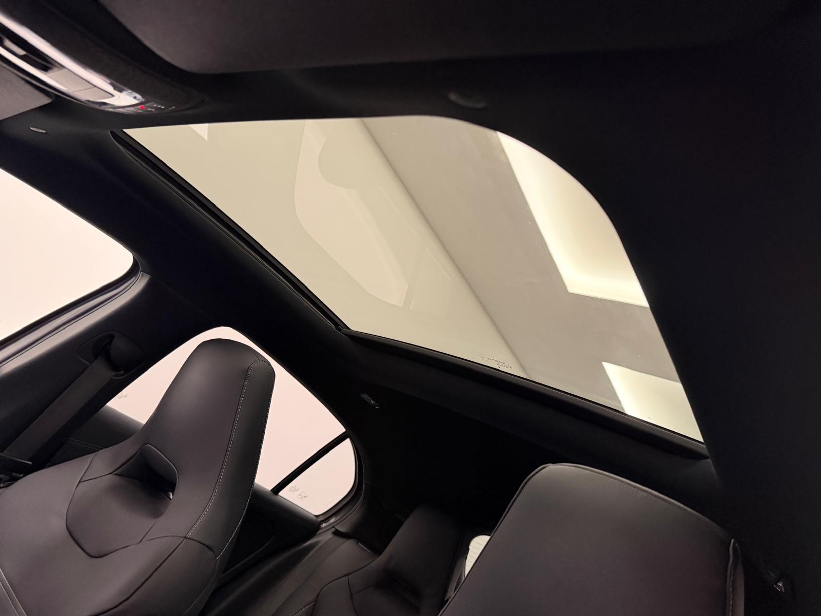 MERCEDES-BENZ A-Klasse W177 A 250 AMG Line 4m-image-13